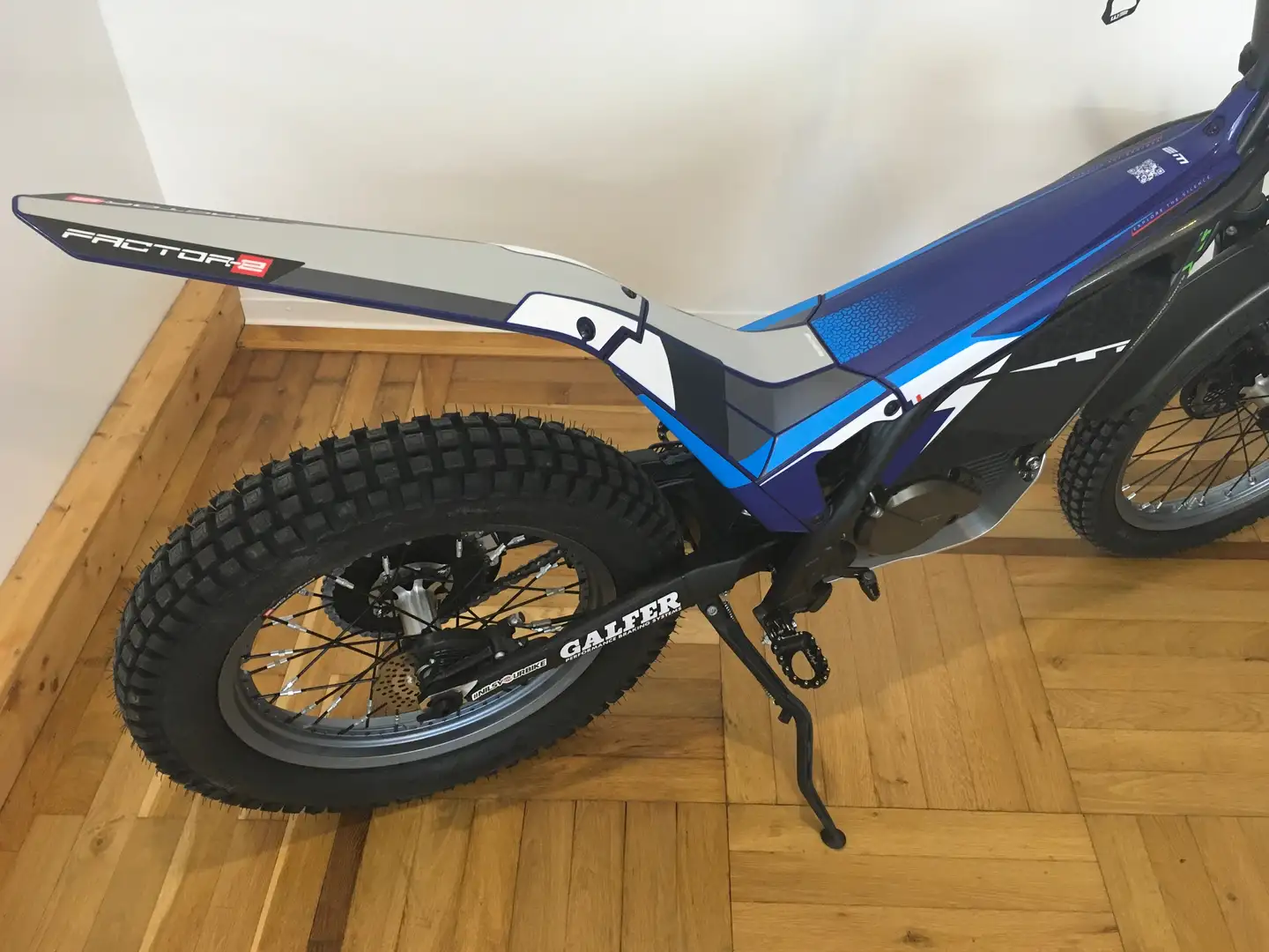 Electric Motion ELECTRIC MOTION FACTOR-E Blau - 2