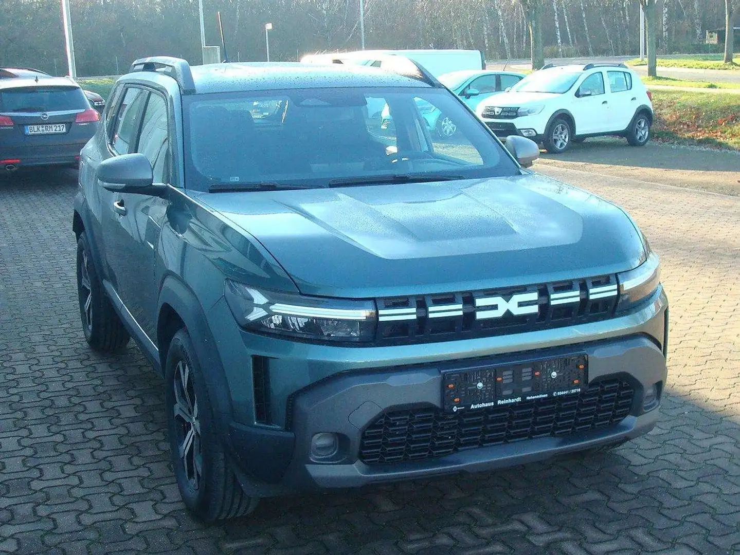 Dacia Duster TCe 130 Expression III 1,2 Grün - 1