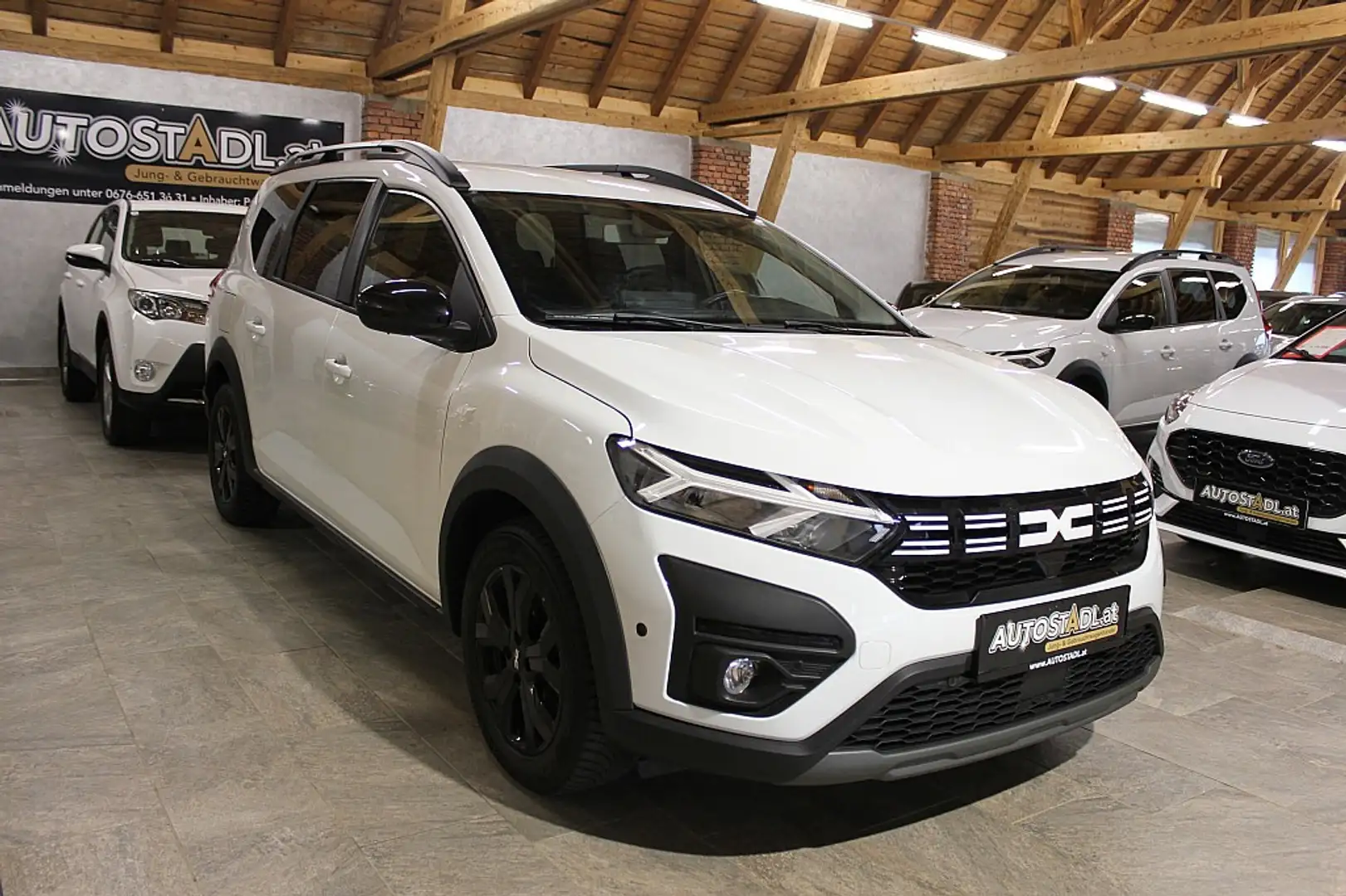 Dacia Jogger Extreme TCe 110/NAVI-SITZHZG.-PDC-ALU-TOP!! Weiß - 2