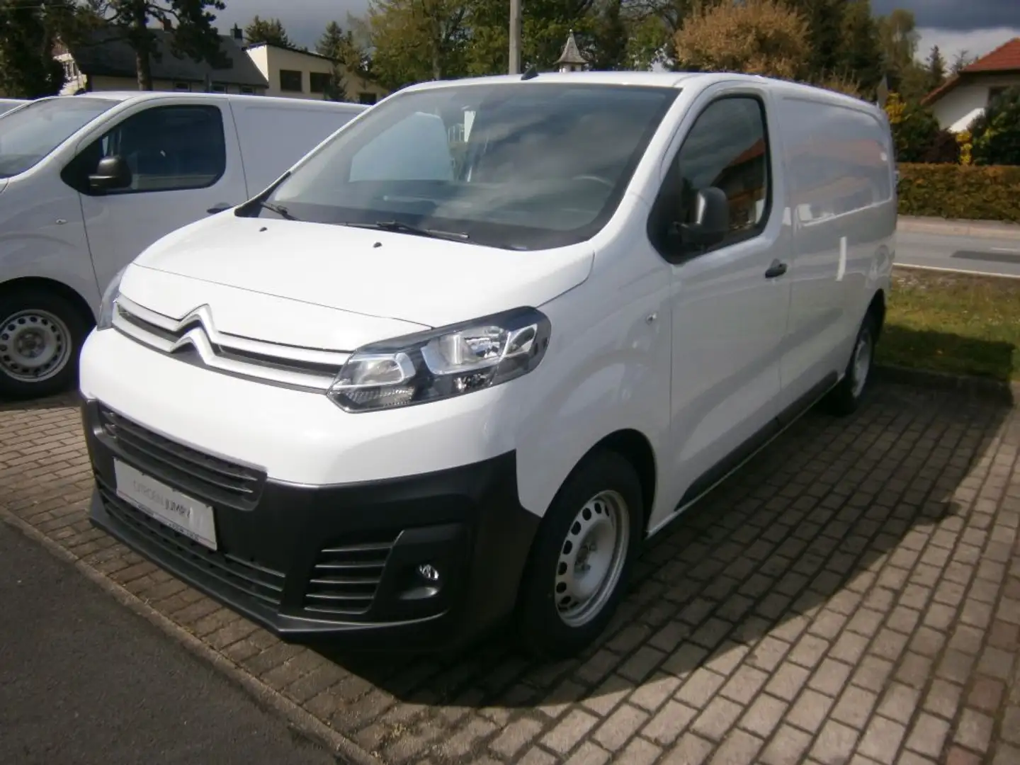 Citroen Jumpy 2.0 BlueHDi 145 L1 Weiß - 1