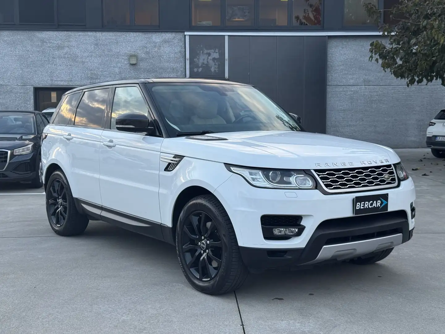 Land Rover Range Rover Sport Range Rover Sport 3.0 TDV6 HSE*TETTO*TELECAMERA P Bianco - 2