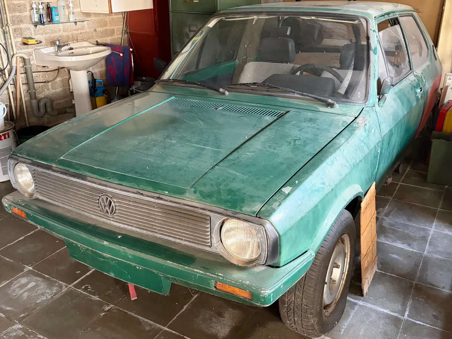 Oldtimer Volkswagen Polo IF Grün - 1