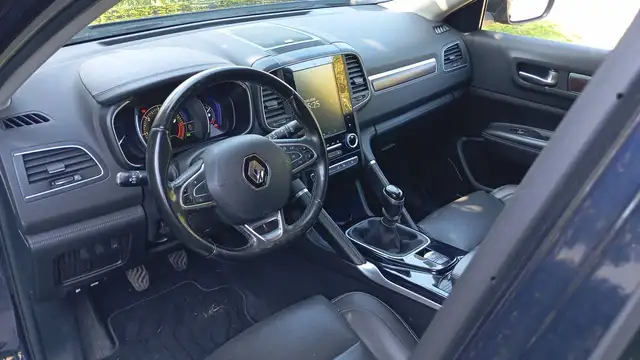 Renault Koleos view 8