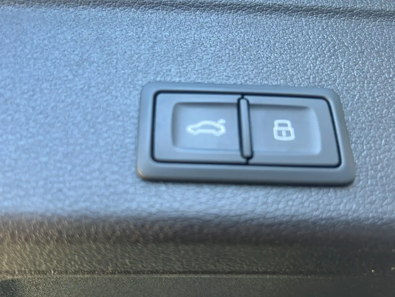 Audi A4 40 TDI mHEV quattro*KeyGo*Navi*ACC*Kamera*DAB, миниатюра 22
