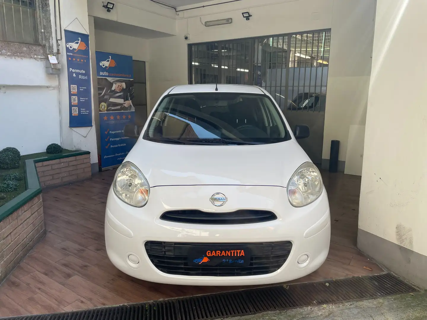 Nissan Micra NEOPATENTATI - BENZINA - 5 PORTE Bianco - 2