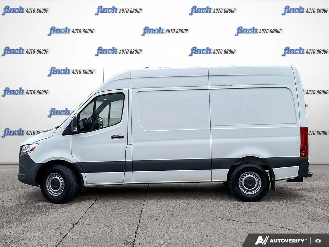 Mercedes-Benz Sprinter снимка Mercedes-Benz Sprinter