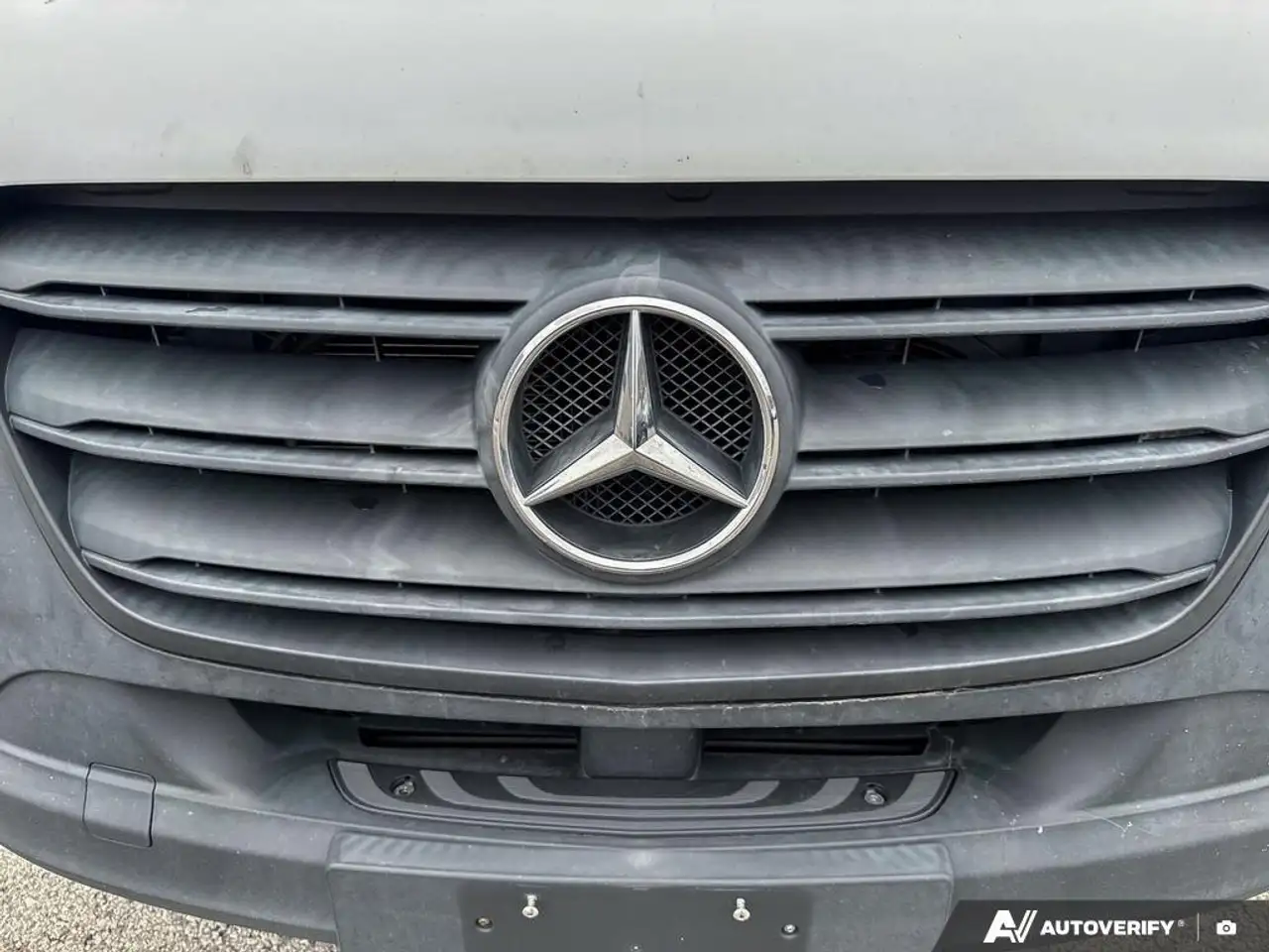 Mercedes-Benz Sprinter снимка Mercedes-Benz Sprinter