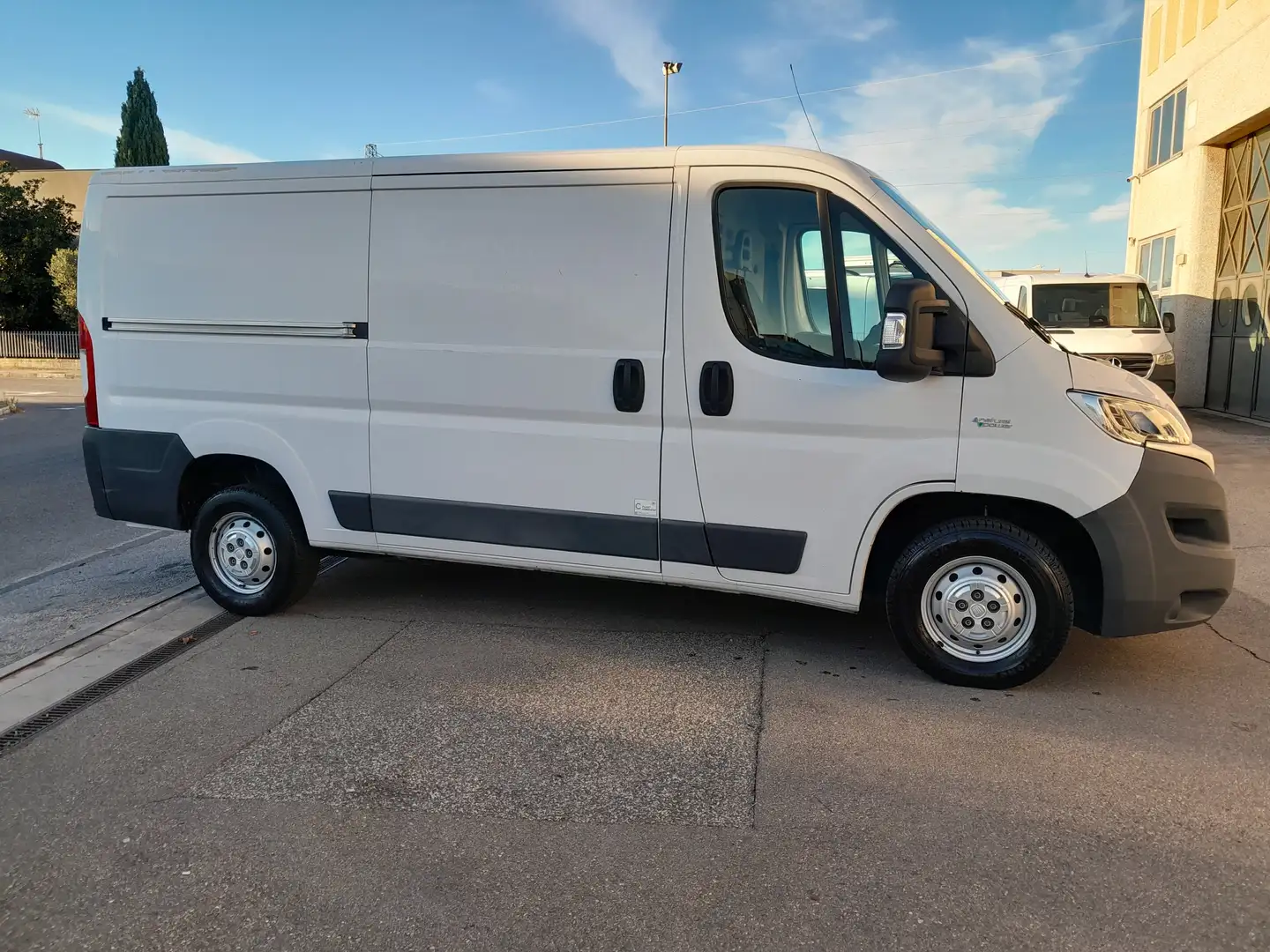 Fiat Ducato 35 3.0 Natural Power L2H1 IVA ESCLUSA Bianco - 1