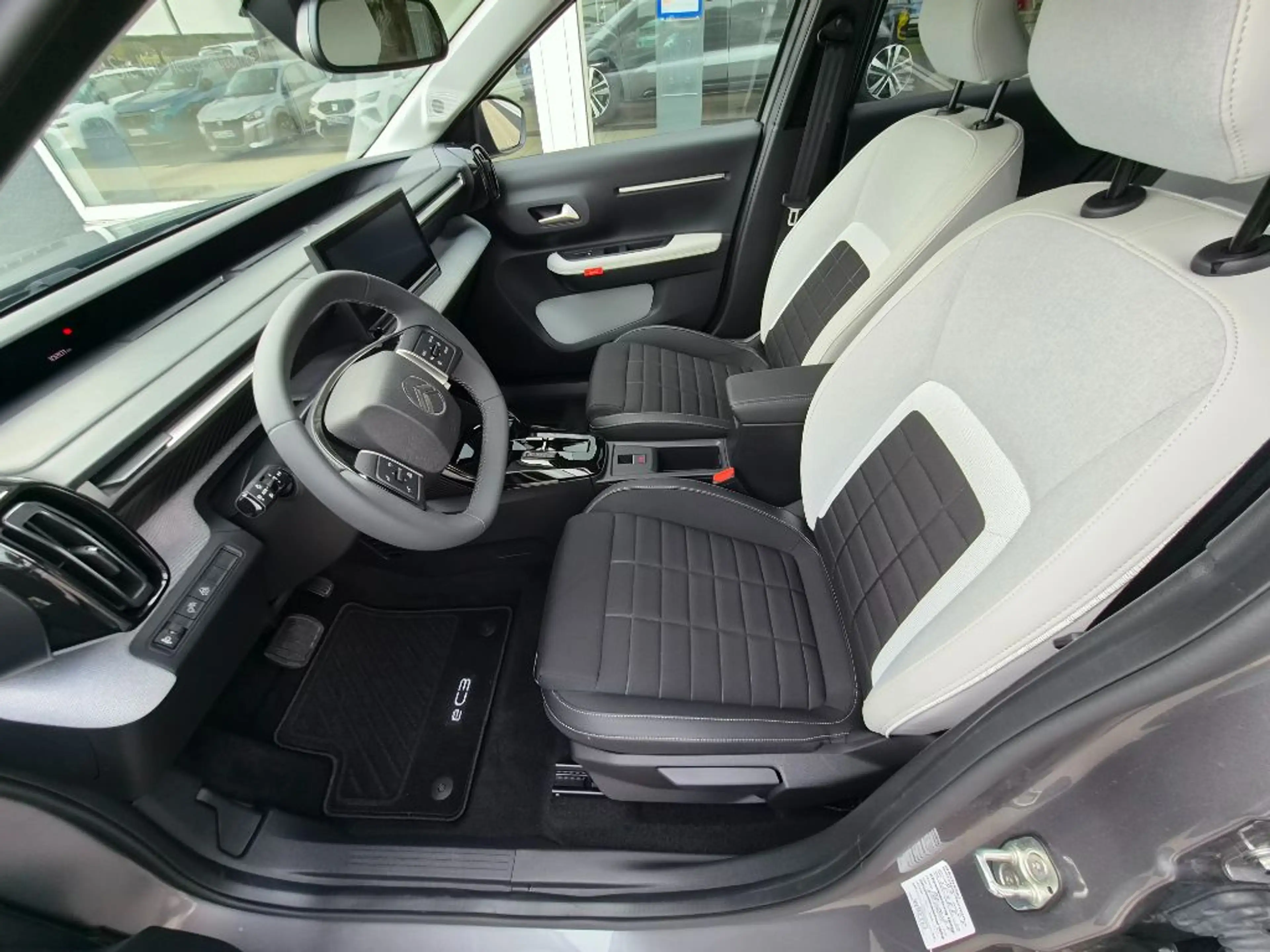 Citroen C3 C3 Elektro 113 MAX NAVI+KLIMAAUT.+LED+KAMERA — photo 9