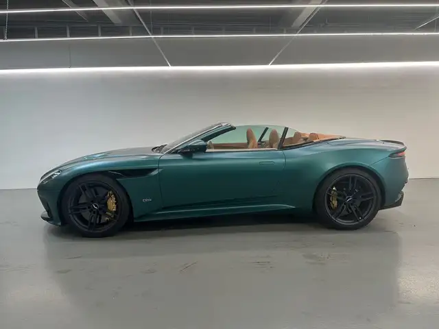 Aston Martin DBS view 5