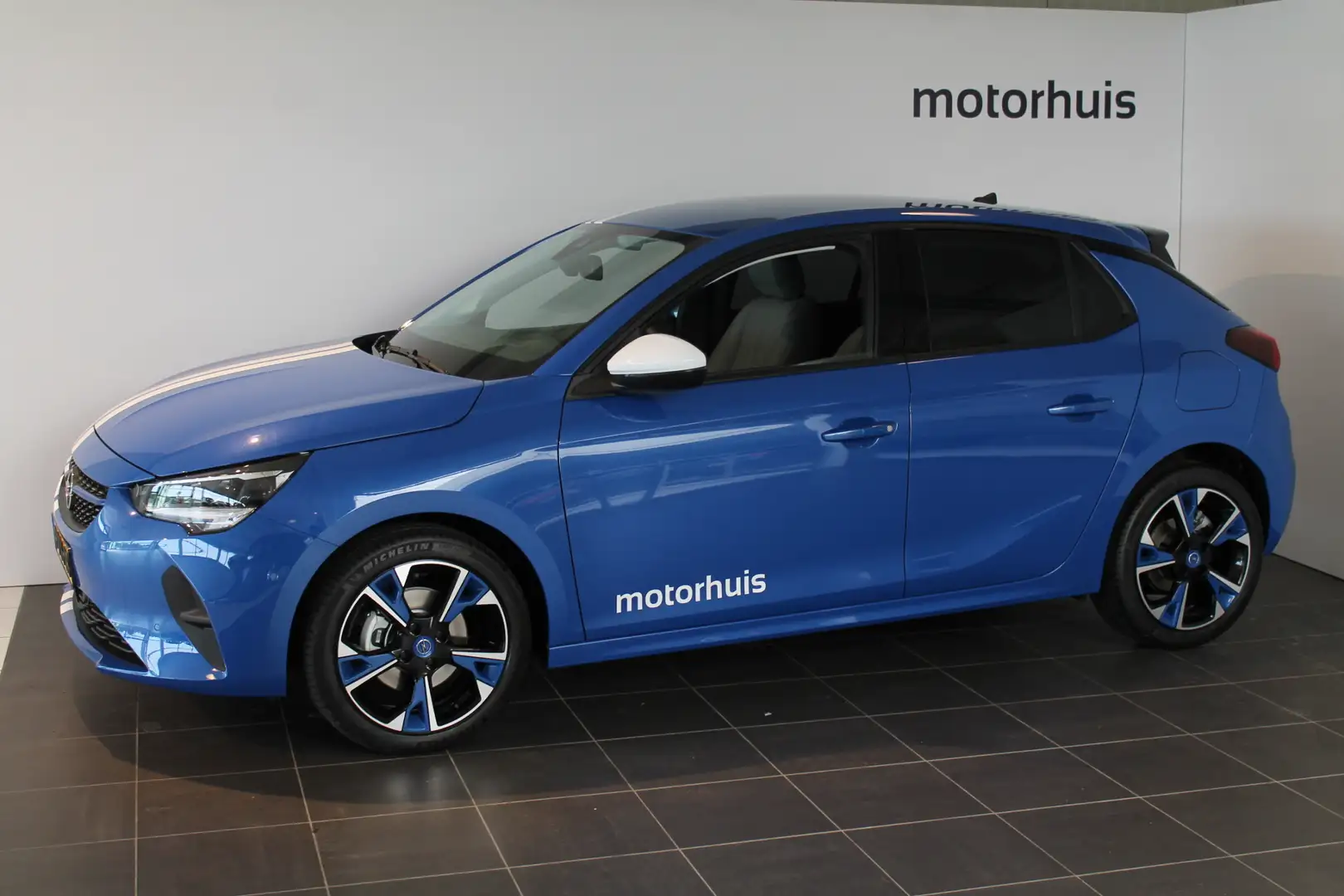 Opel Corsa 1.2 Turbo Start/Stop 100pk Elegance Blauw - 2