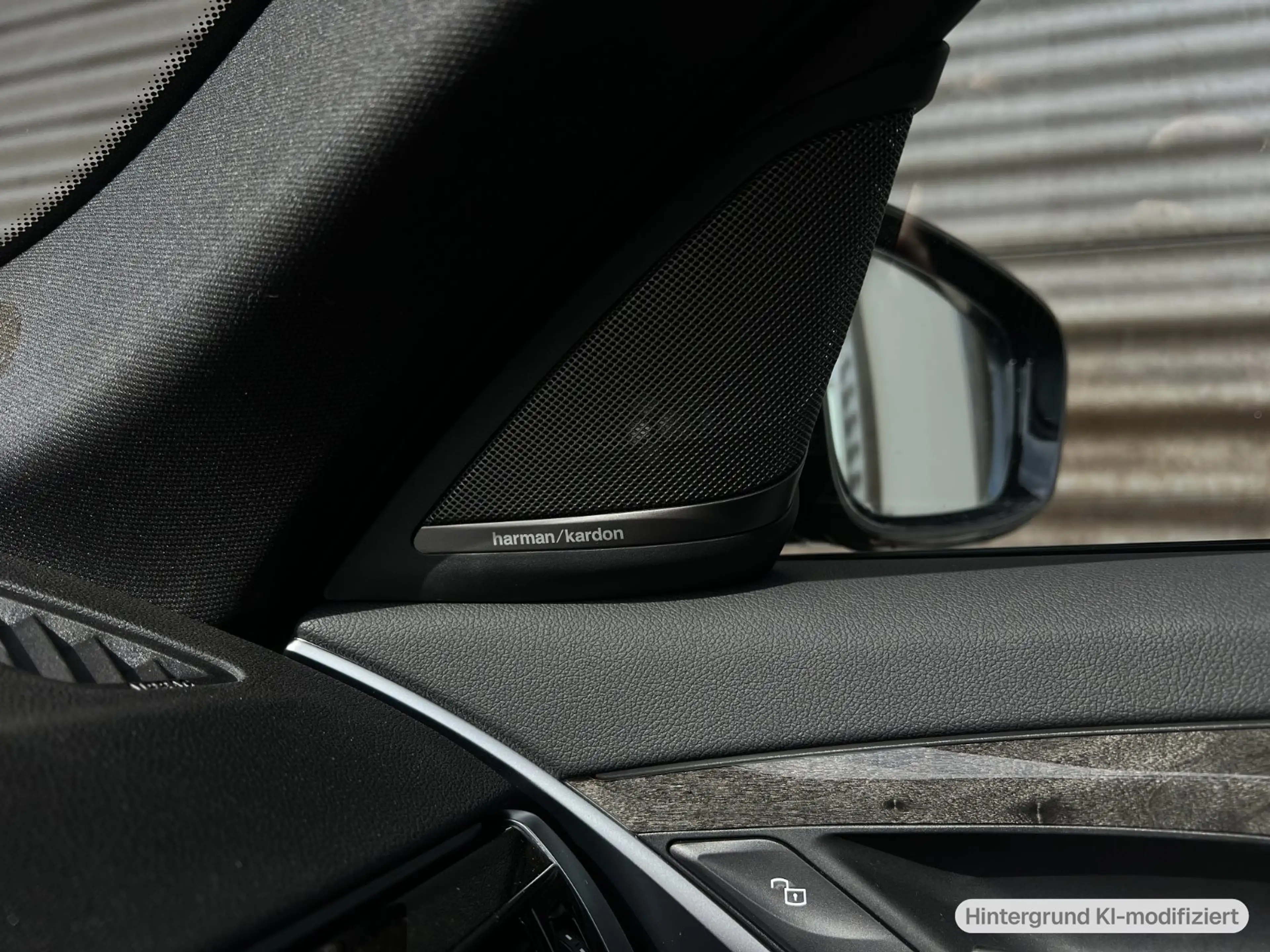 BMW 550 M550i xDrive Limousine — photo 14