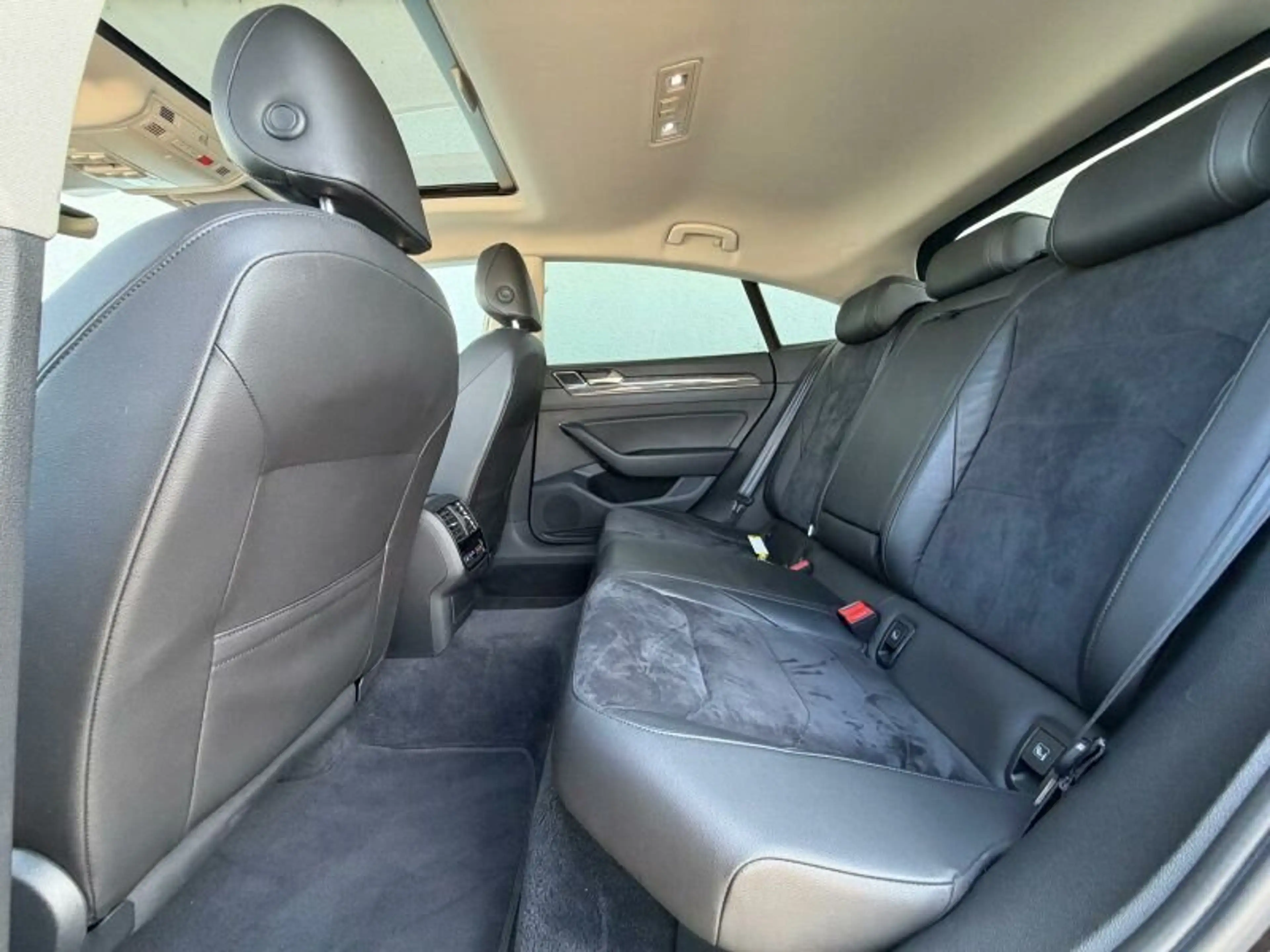 Volkswagen Arteon 2.0 TDI SCR 4 Motion — photo 8