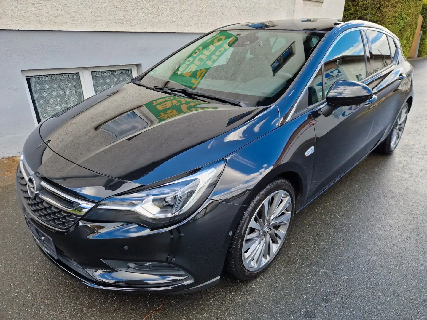 Opel Astra 1.6 CDTi Leder Navi LED SHD Sitzklima VOLL Schwarz - 1