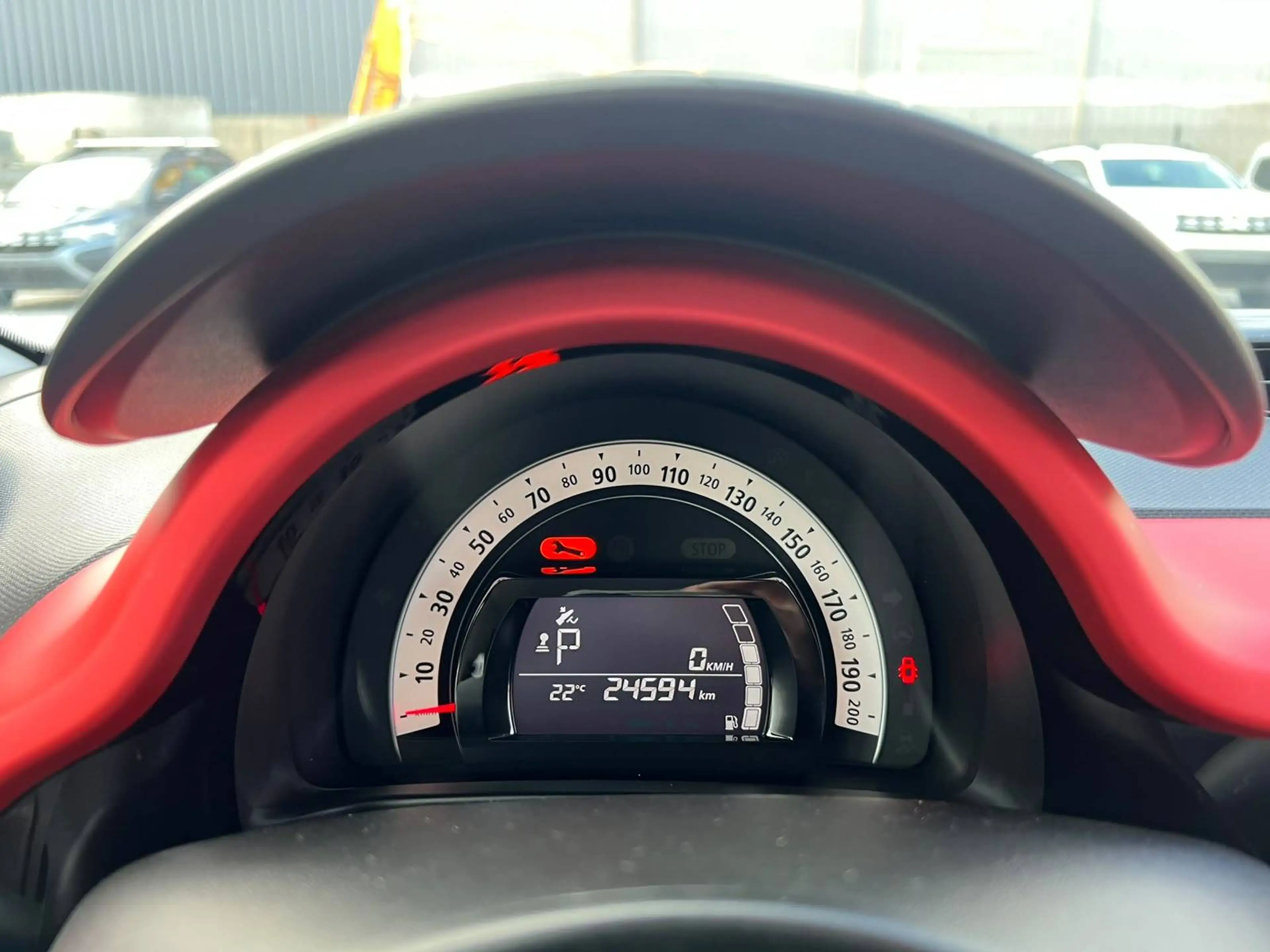 Renault Twingo 0.9 TCe Edition One   EDC — photo 14