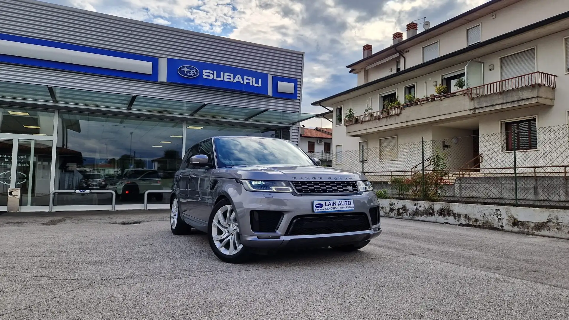 Land Rover Range Rover Sport 3.0 sdV6 HSE Dynamic 249cv auto - Gancio Traino Grigio - 1