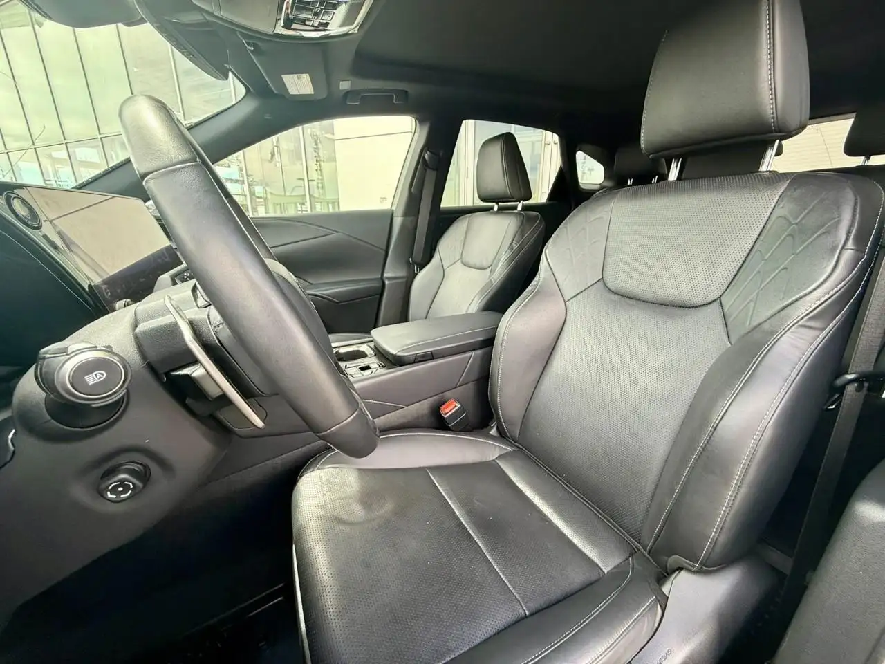 Lexus RX fotografie Lexus RX