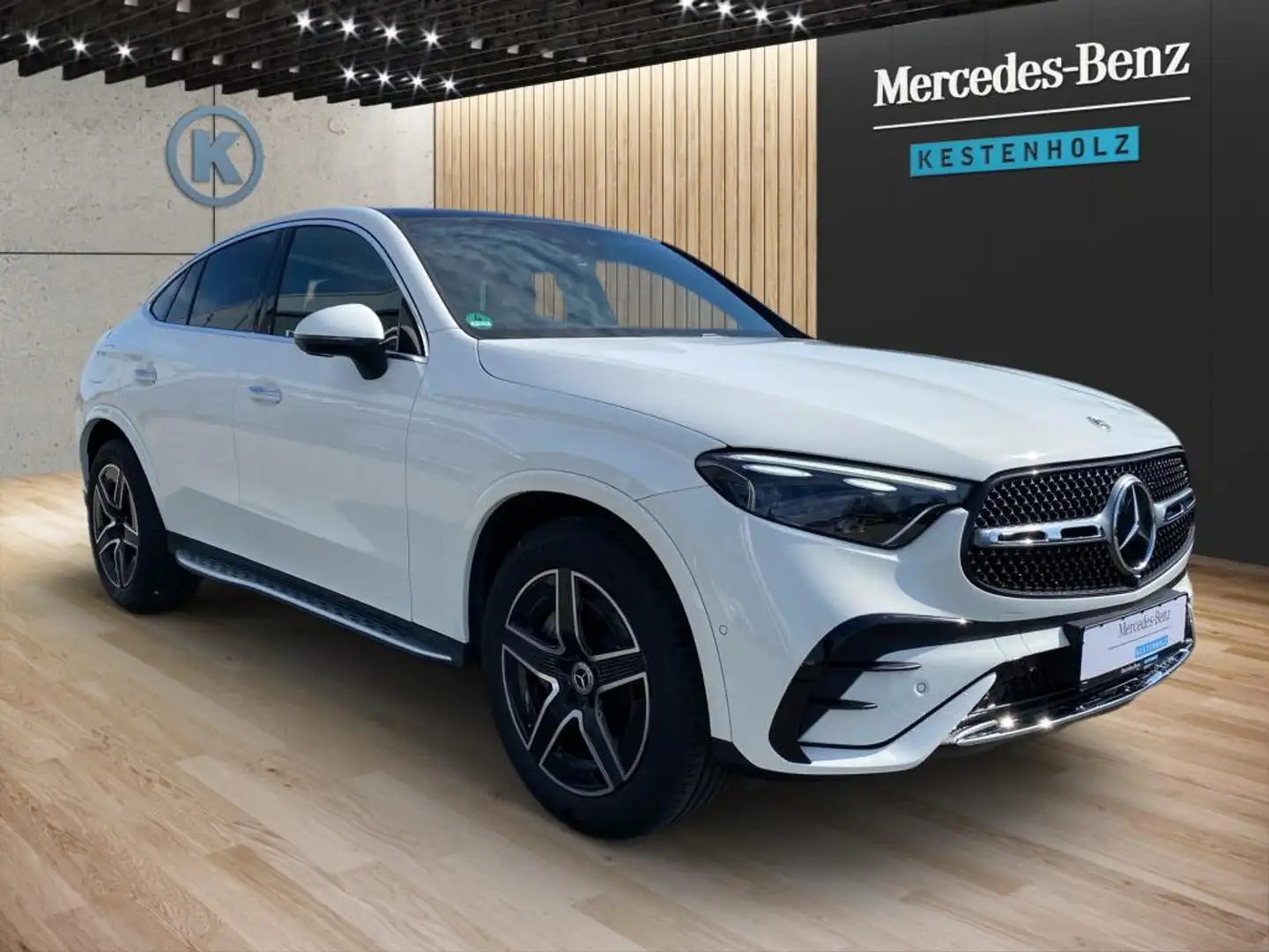 Mercedes-Benz GLC 300 d 4MATIC Coupé *AMG*STHZ*DISTR*AHK*MEMO* Blanc - 2