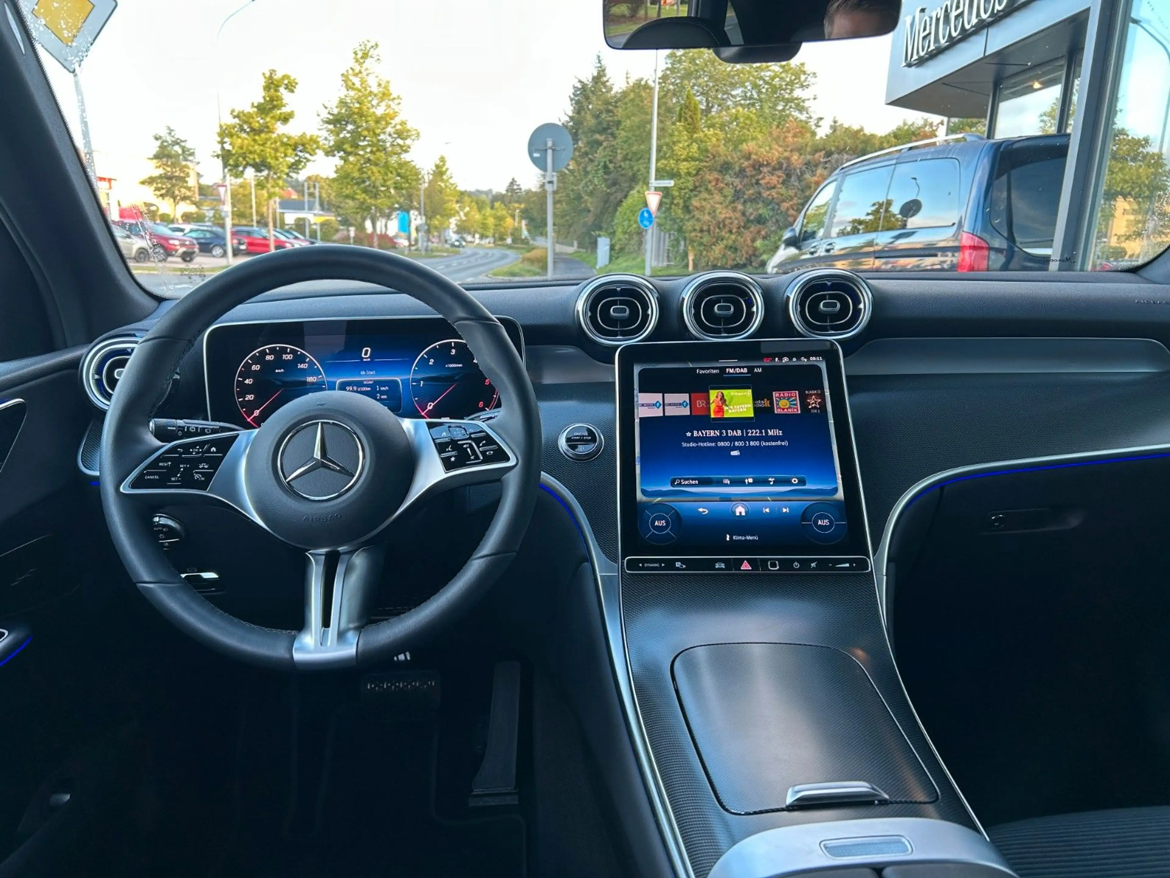Mercedes-Benz GLC 220 d 4Matic AVANTGARDE,WINTER,DIGITAL,AHK — photo 11
