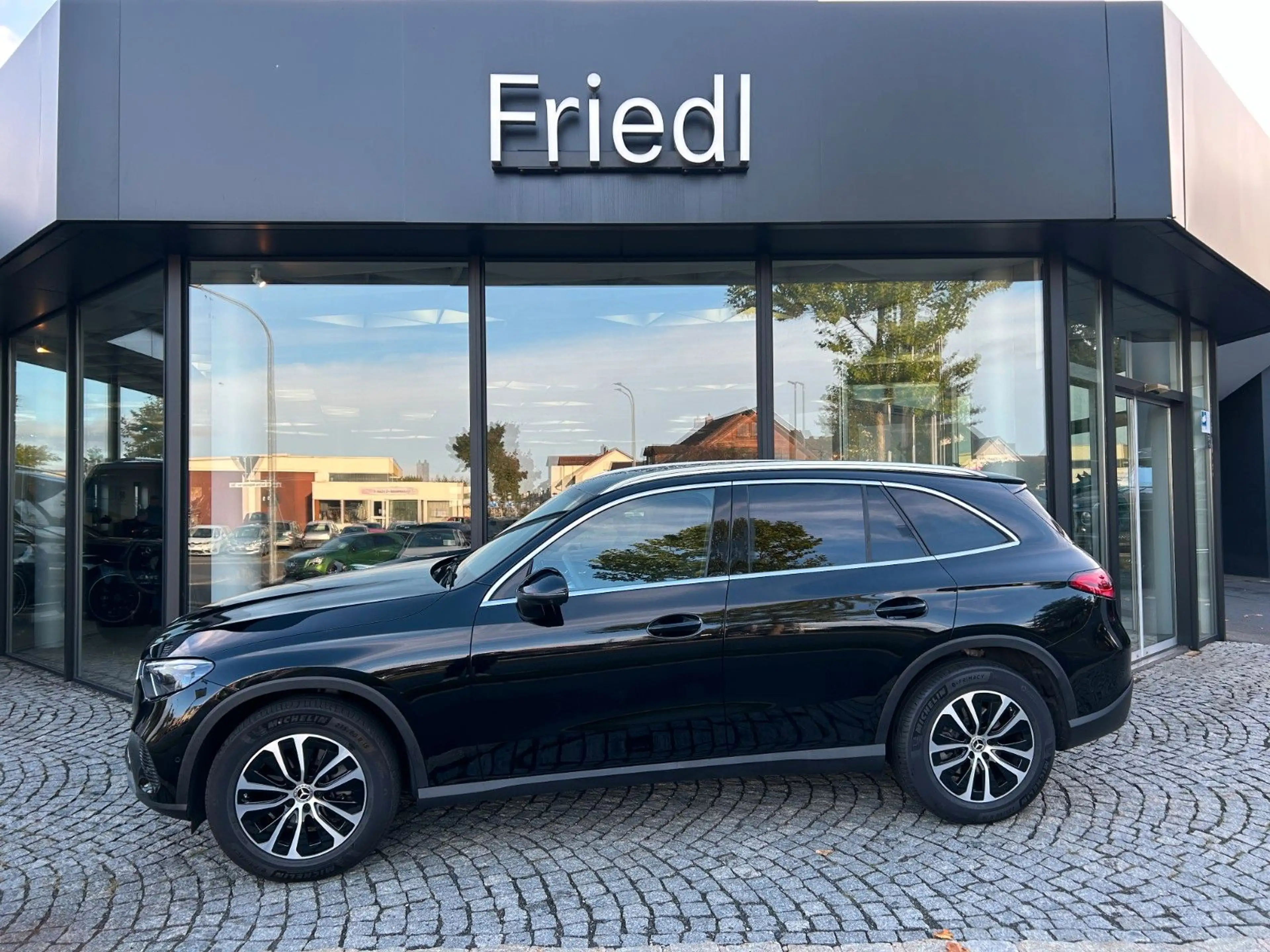 Mercedes-Benz GLC 220 d 4Matic AVANTGARDE,WINTER,DIGITAL,AHK
