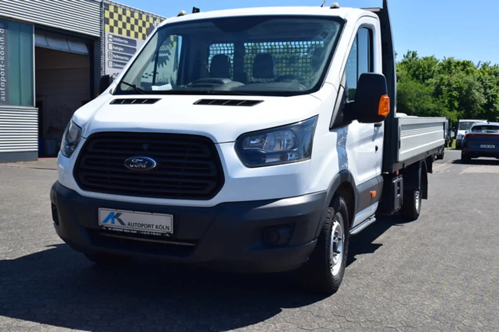 Ford Transit Weiß - 1