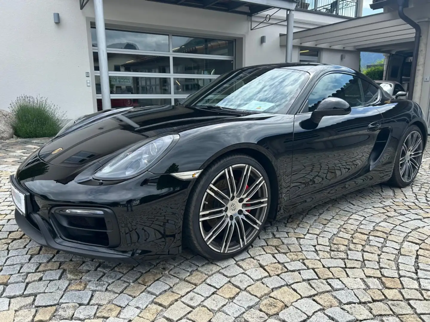 Porsche Cayman 981 GTS PDK|SpoSi+|PASM|ACC|SpChrono+|20 Schwarz - 2