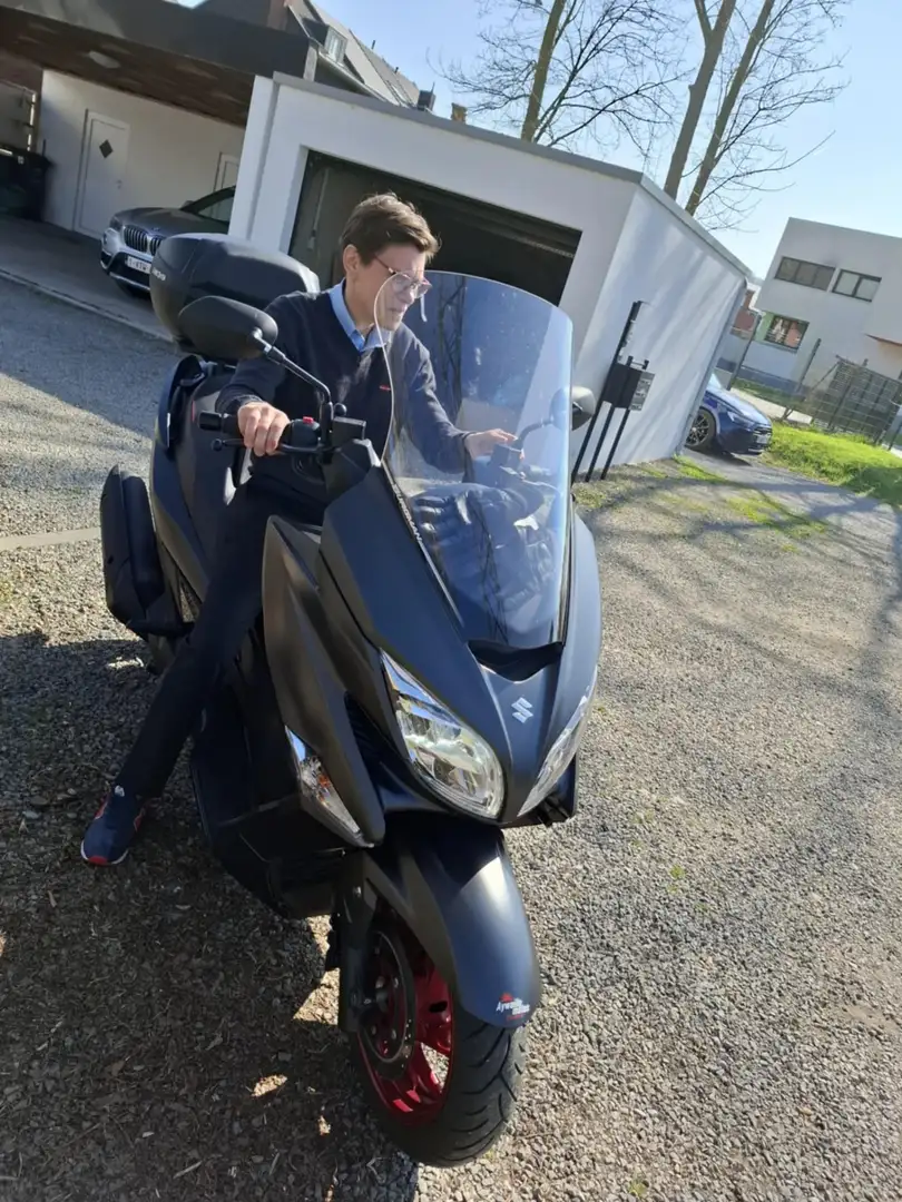 Suzuki Burgman 400 Negru - 1