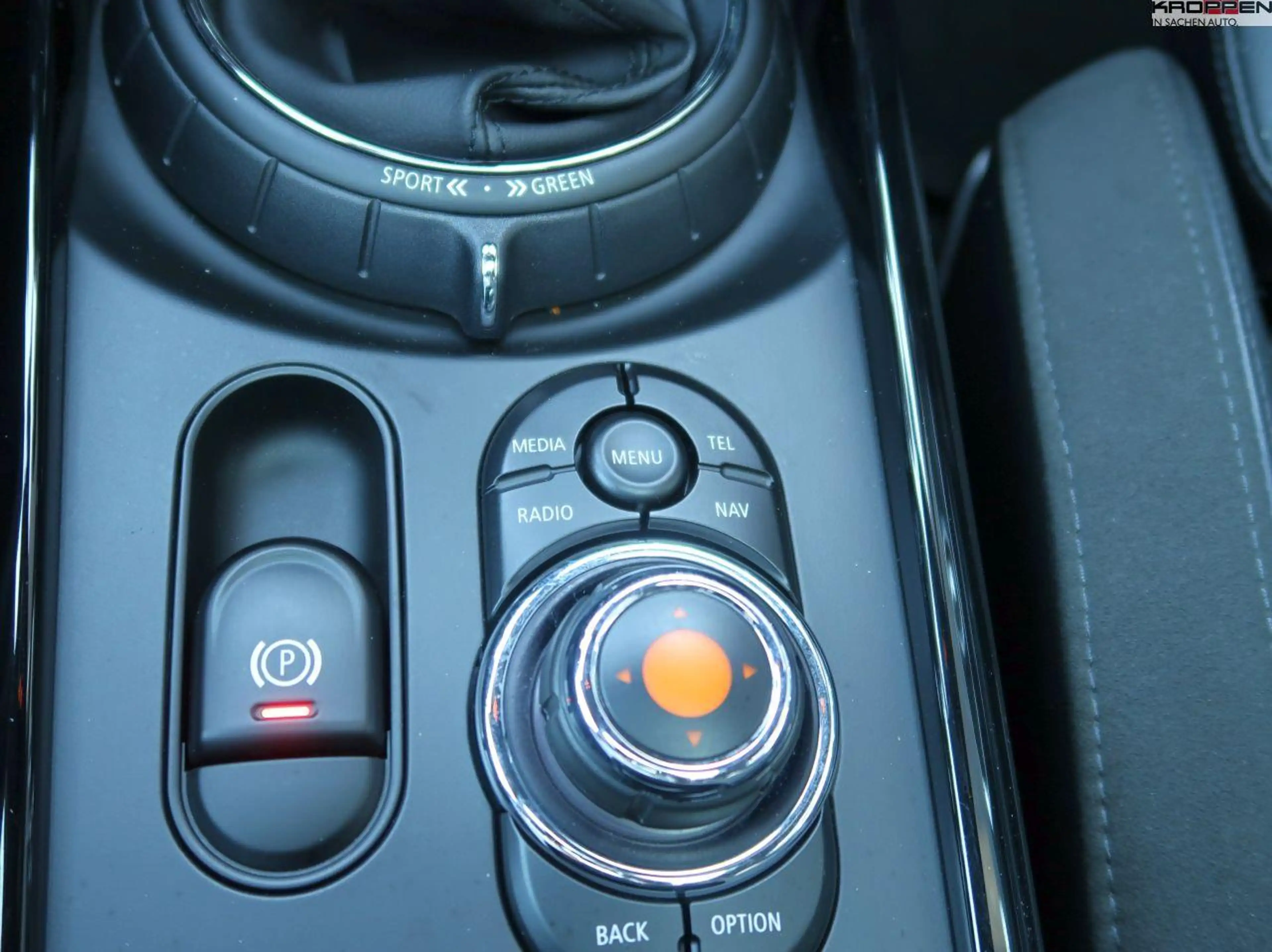 MINI Cooper Clubman Cooper Autom. Navi PDC M+S — photo 11