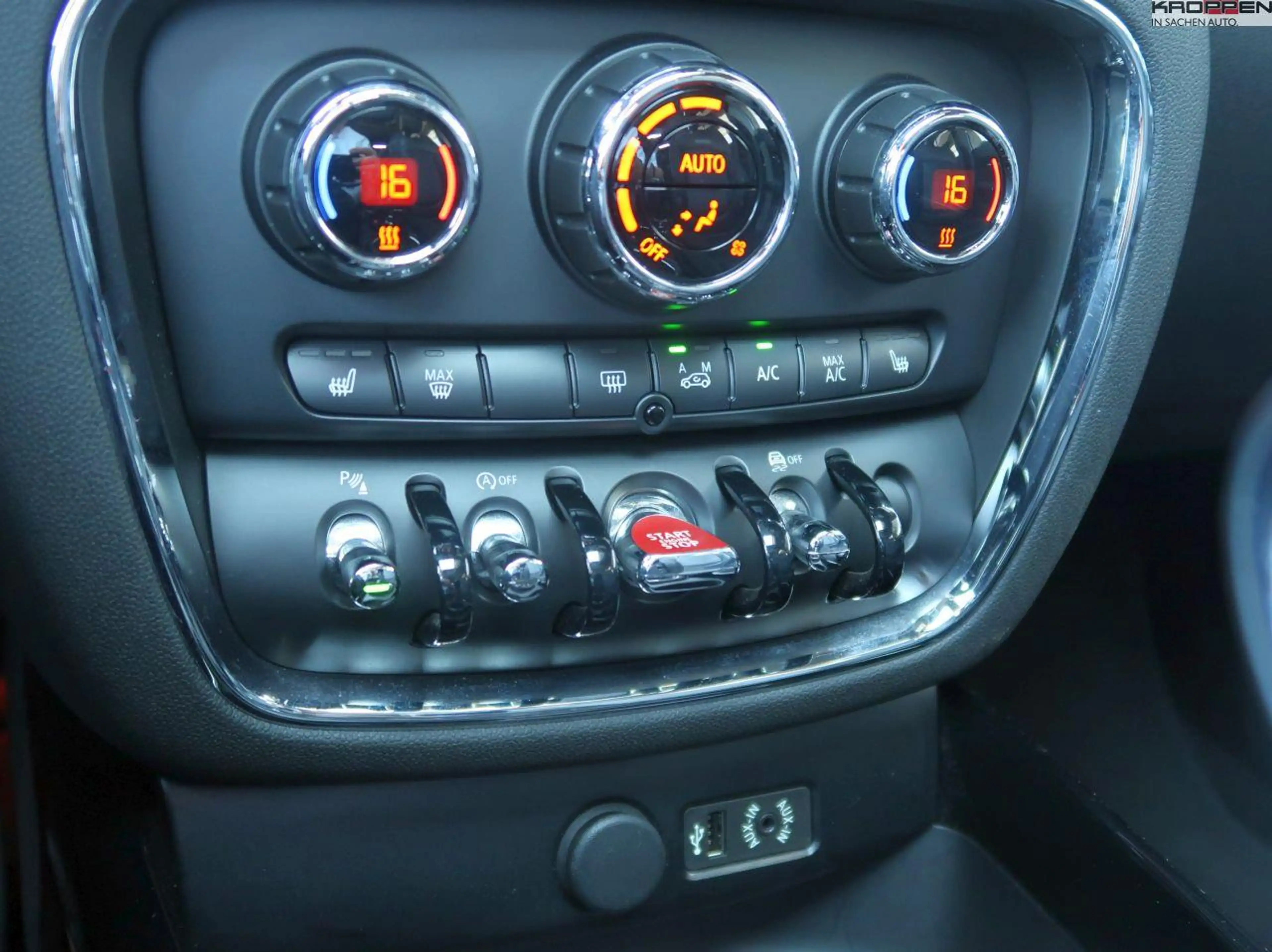 MINI Cooper Clubman Cooper Autom. Navi PDC M+S — photo 10
