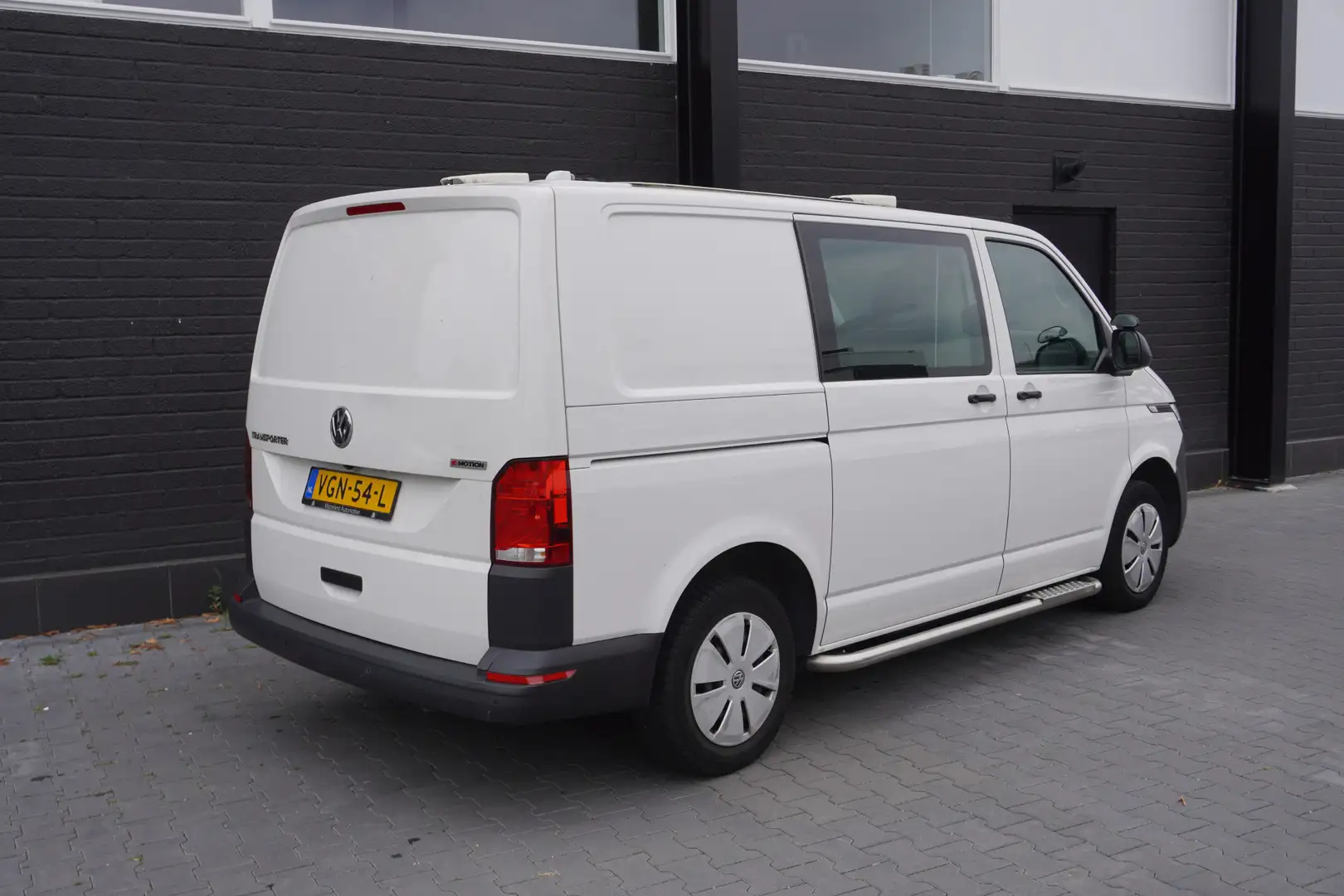 Volkswagen T6 Transporter 2.0 TDI 150PK 4motion 2x schuifdeur EURO 6 - Airco Bianco - 2