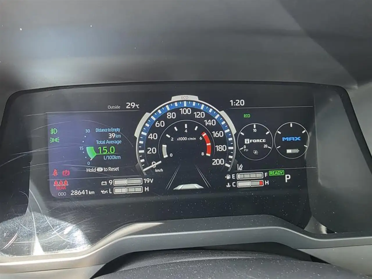 Toyota Tundra снимка Toyota Tundra