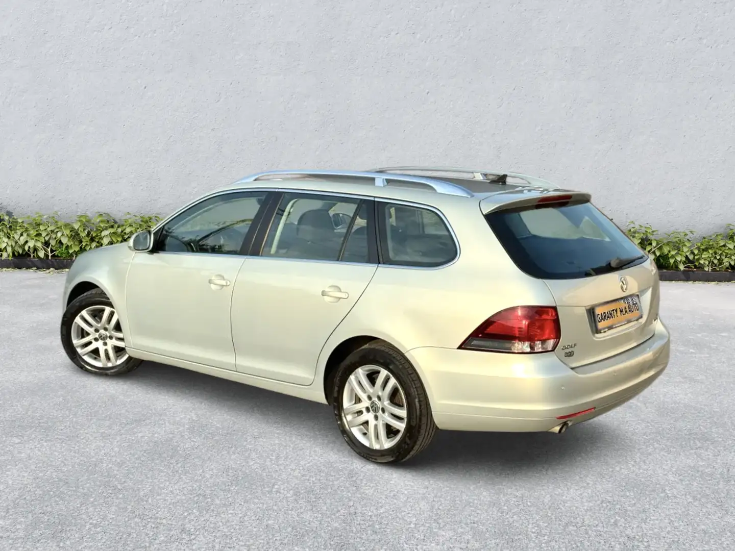 Volkswagen Golf Variant SW 1.6 TDI 105 FAP Confortline DSG7 Grigio - 2