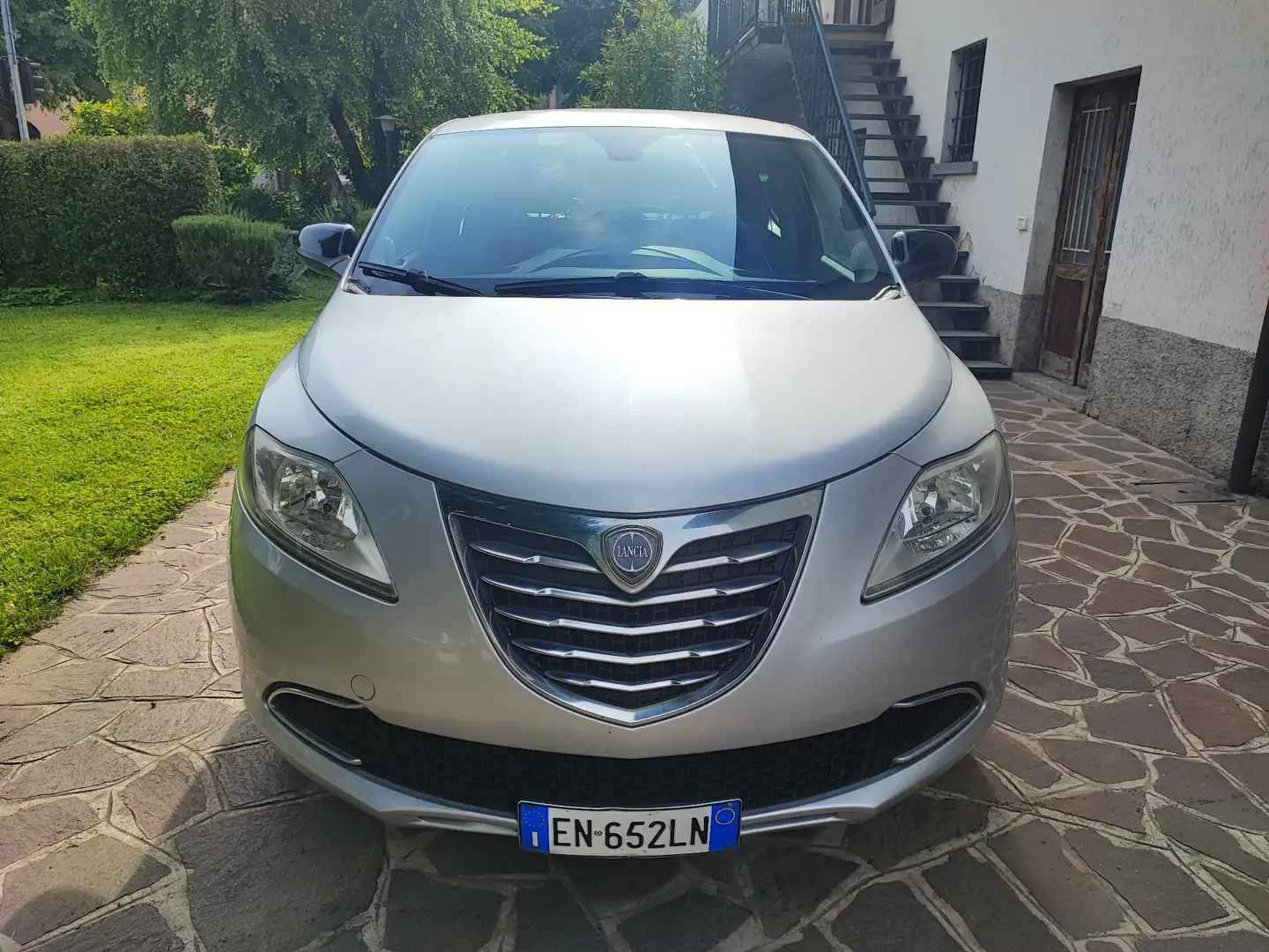 Lancia Ypsilon Y 1.2 8v Platinum euro 5B Frizione nuova - 2