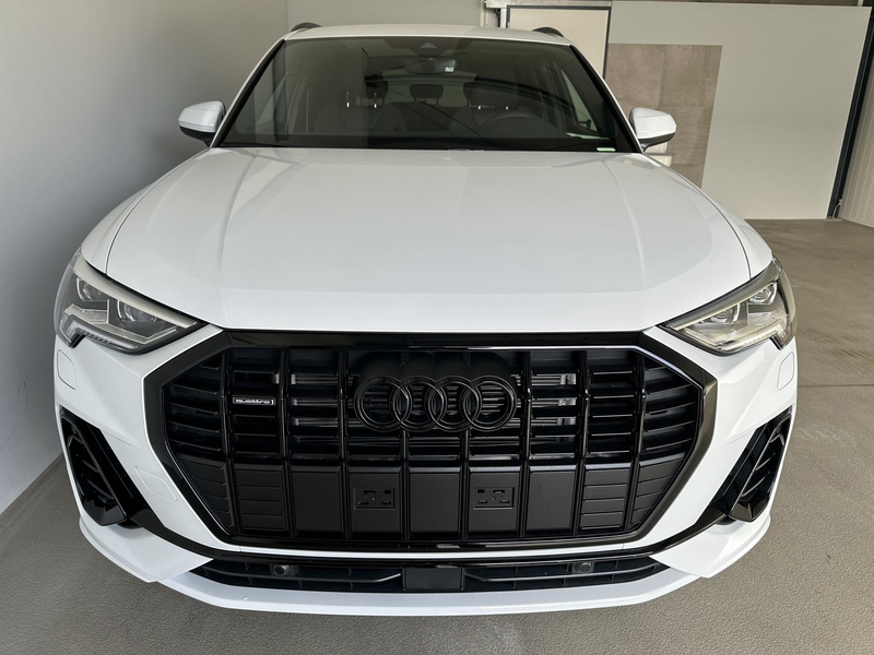 Audi Q3 S line 40 TDI quattro+AHK+Navi+Matrix+Kamera+Bl... — photo 2