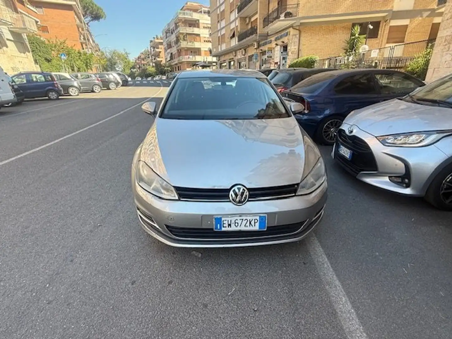 Volkswagen Golf Golf 5p 1.6 tdi Comfortline Argento - 1