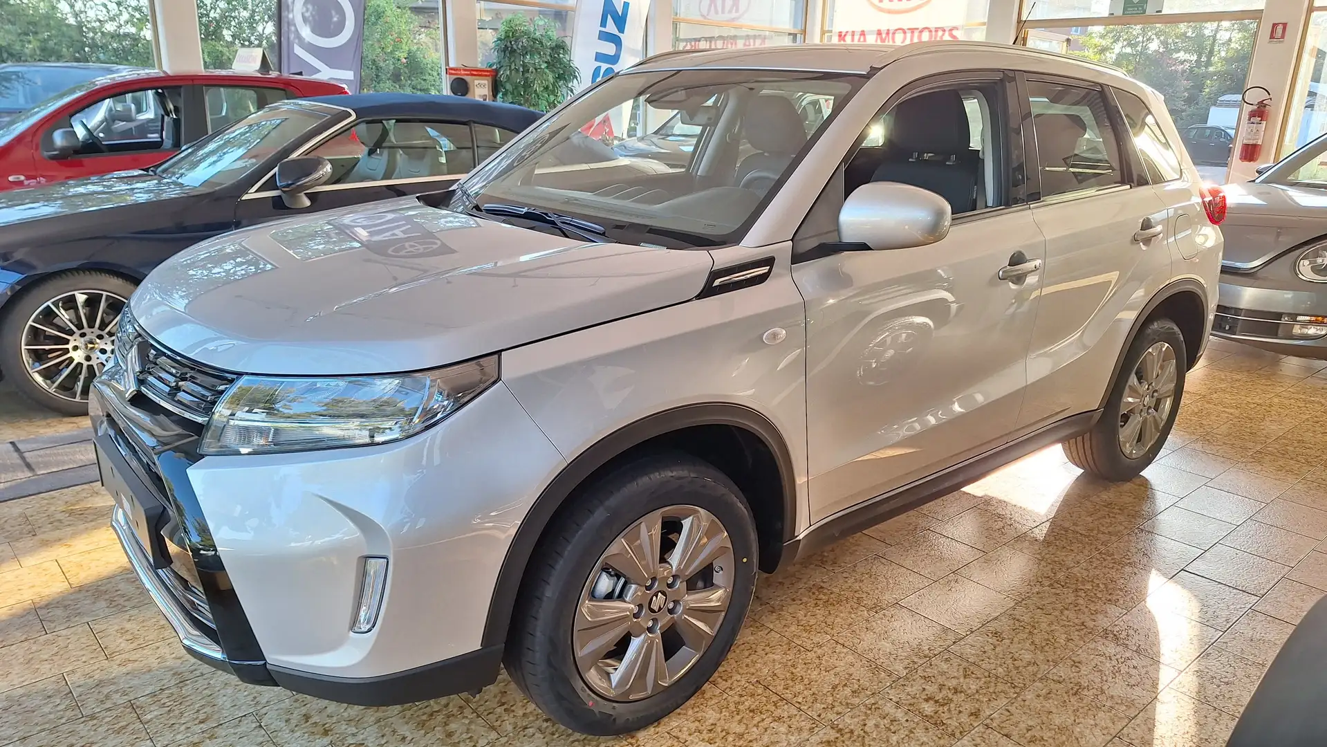 Suzuki Vitara Vitara 1.4h Cool+ 2wd 129cv PRONTA A PARTIRE Blanc - 1