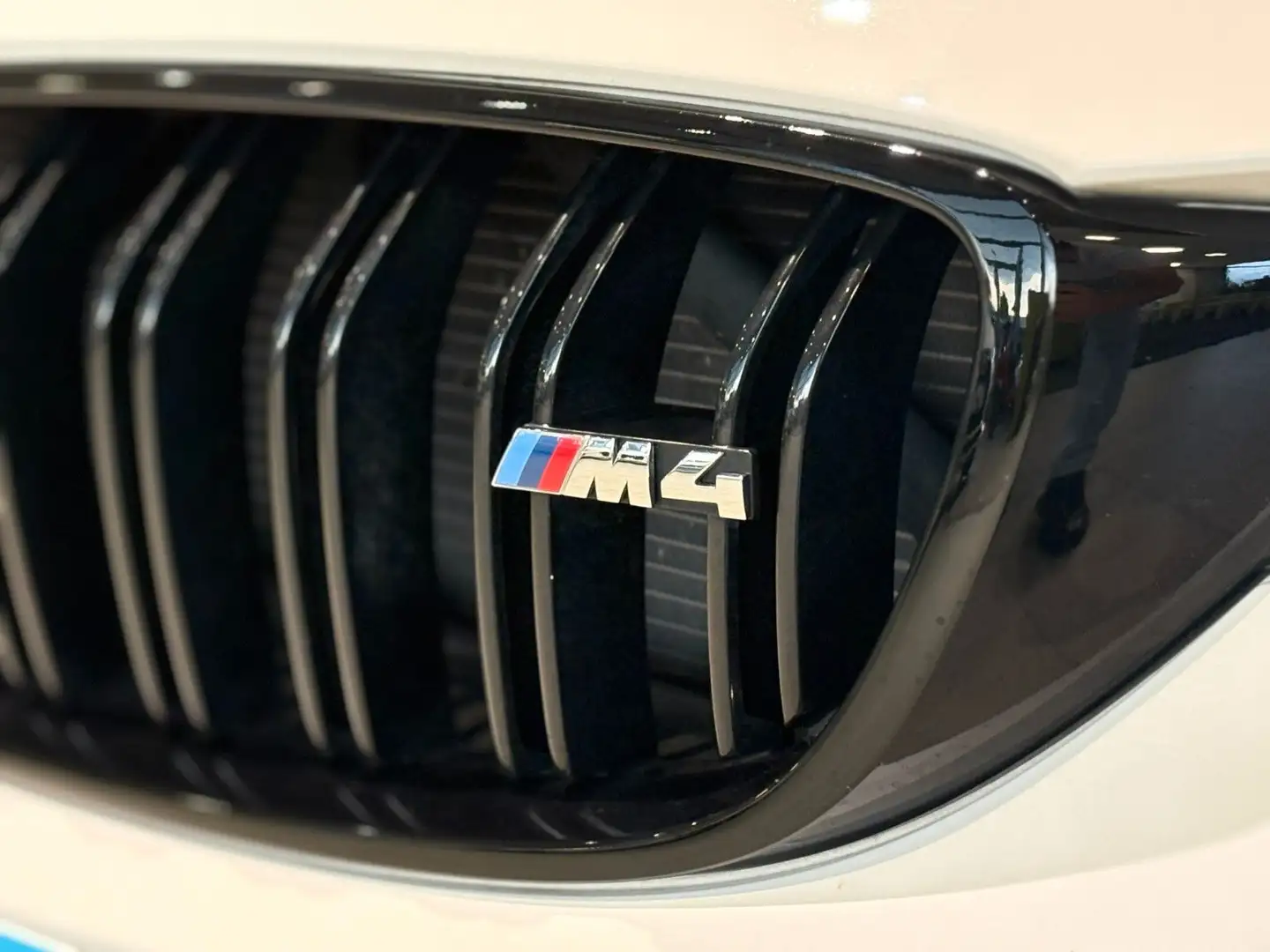 BMW M4 *2. Hand*REMUS AGA*HeadUp*SHZ*Navi*HiFi* Bianco - 2