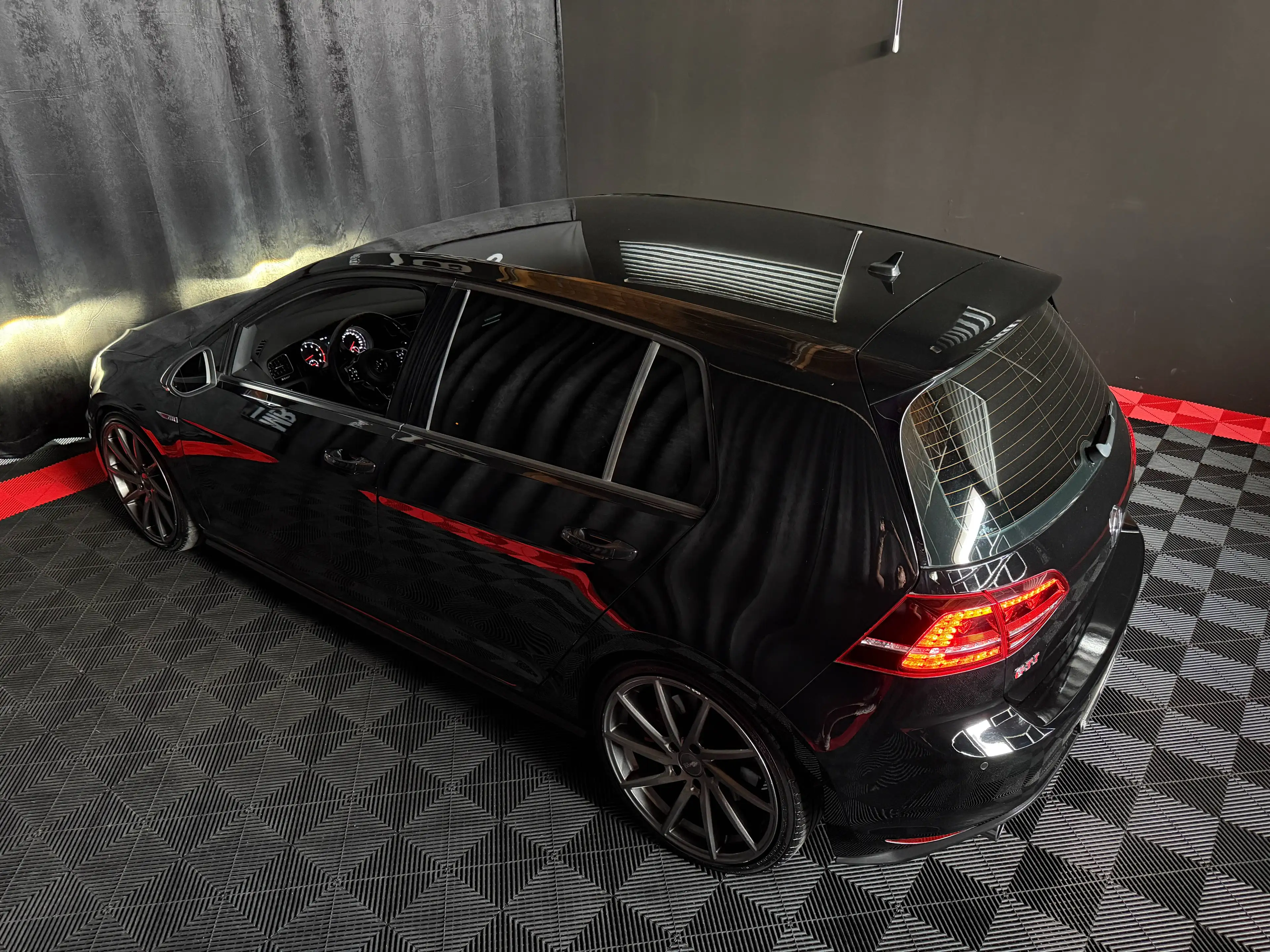 Volkswagen Golf GTI GTI Performance *XENON*SERVICEGEPFEGT* — photo 20