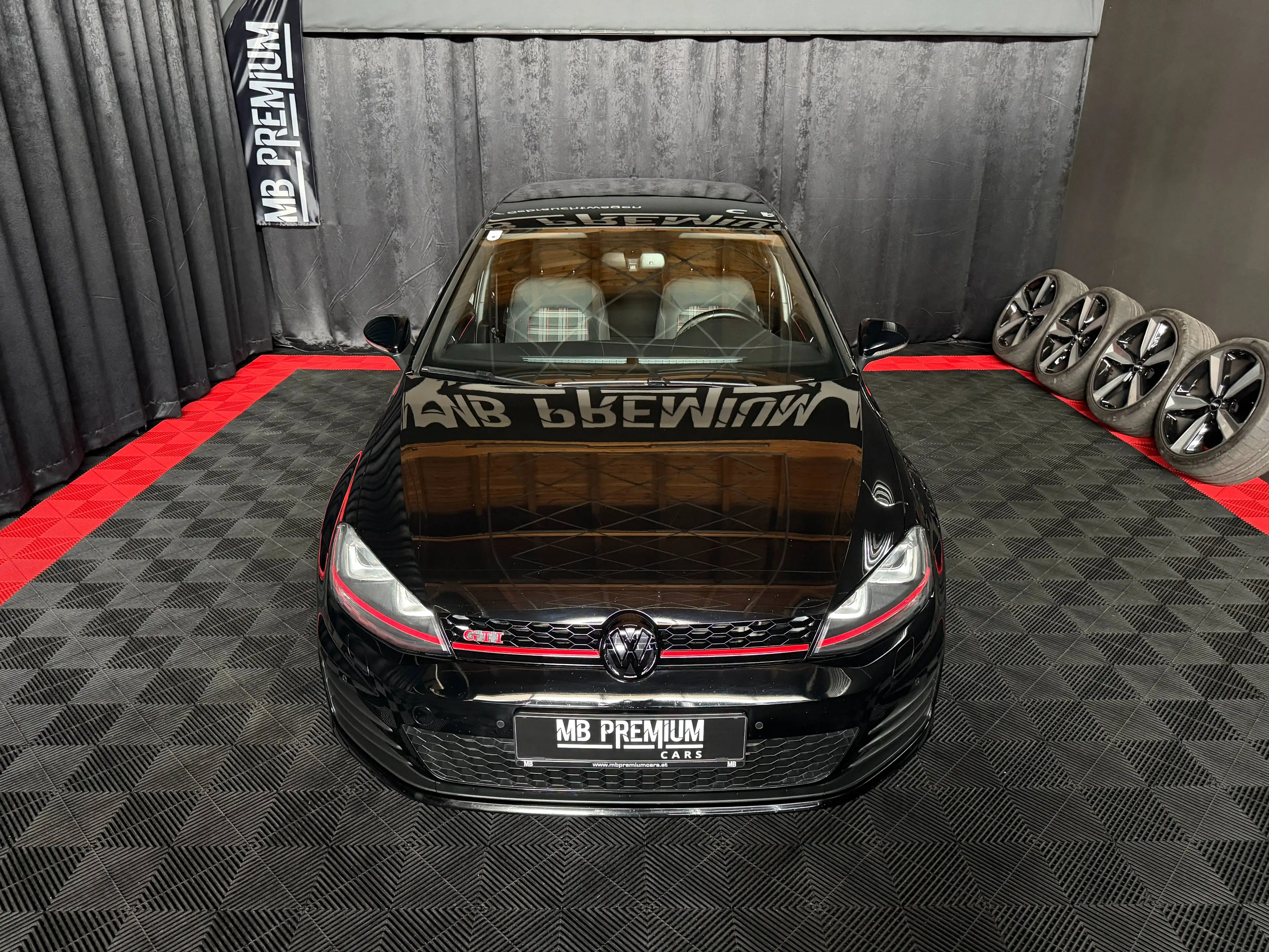 Volkswagen Golf GTI GTI Performance *XENON*SERVICEGEPFEGT* — photo 4
