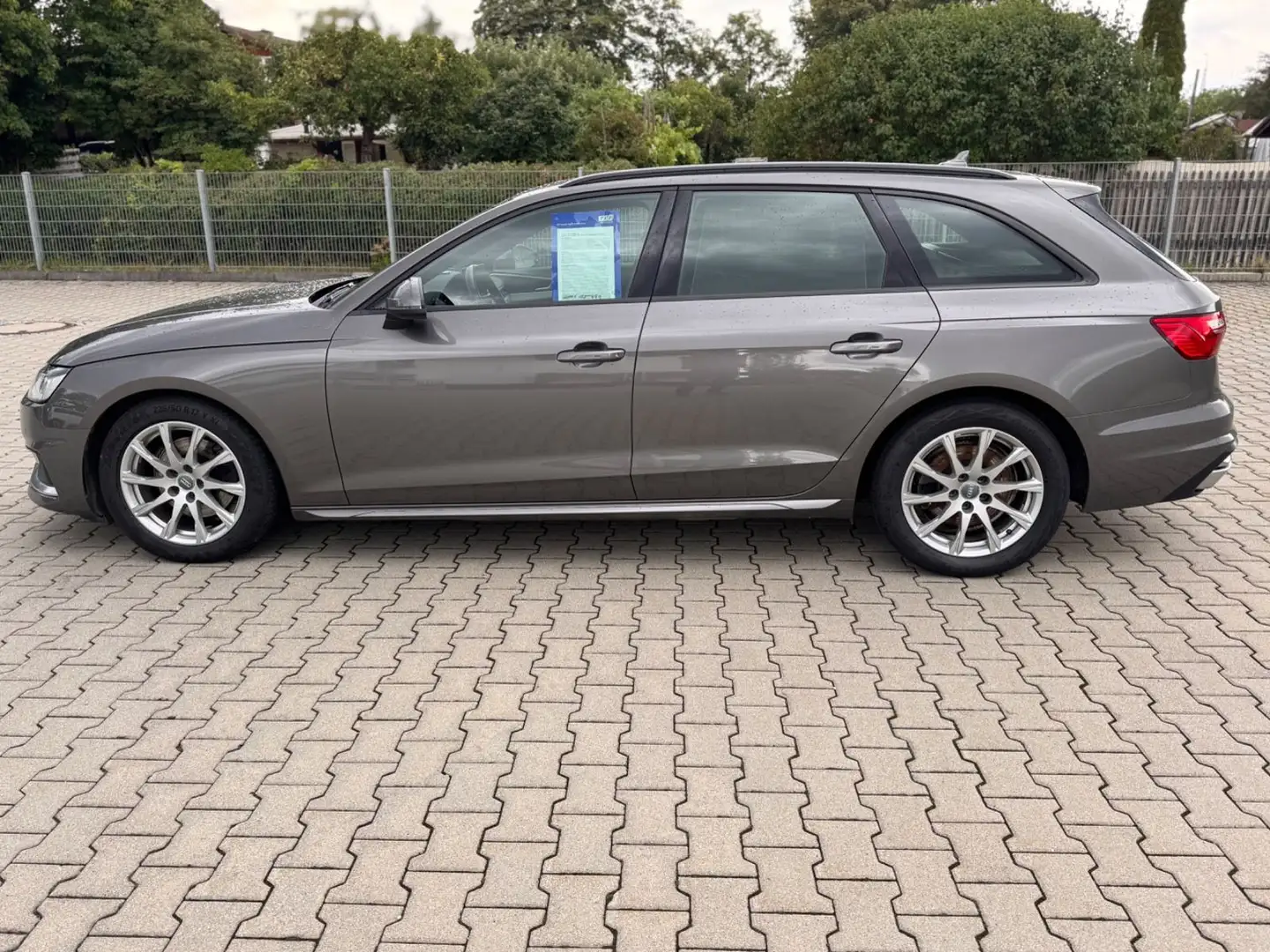 Audi A4 Avant 30 TDI advanced LED AHK KAMERA Gris - 2