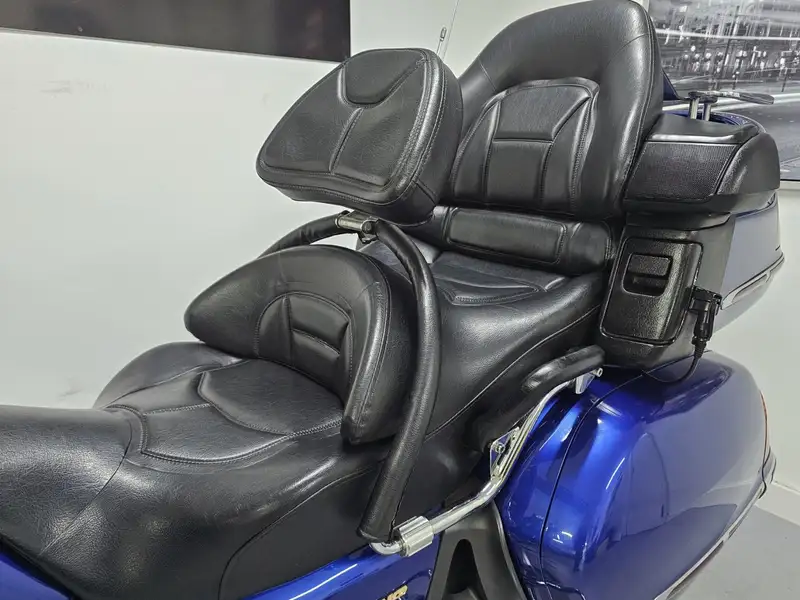 Honda GL 1800 - foto 7