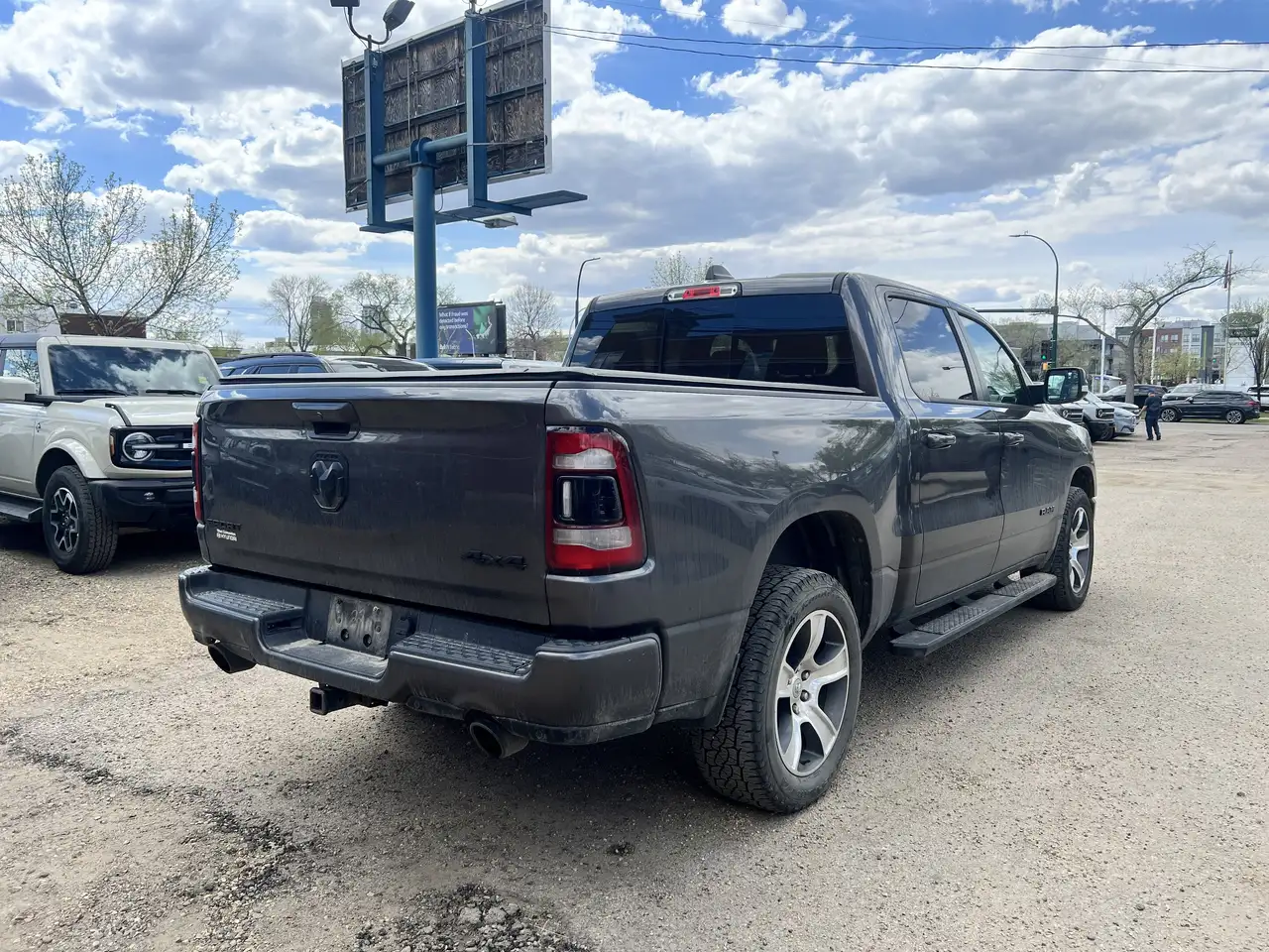 RAM 1500 снимка RAM 1500