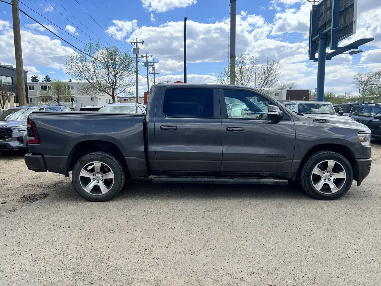 RAM 1500 снимка RAM 1500
