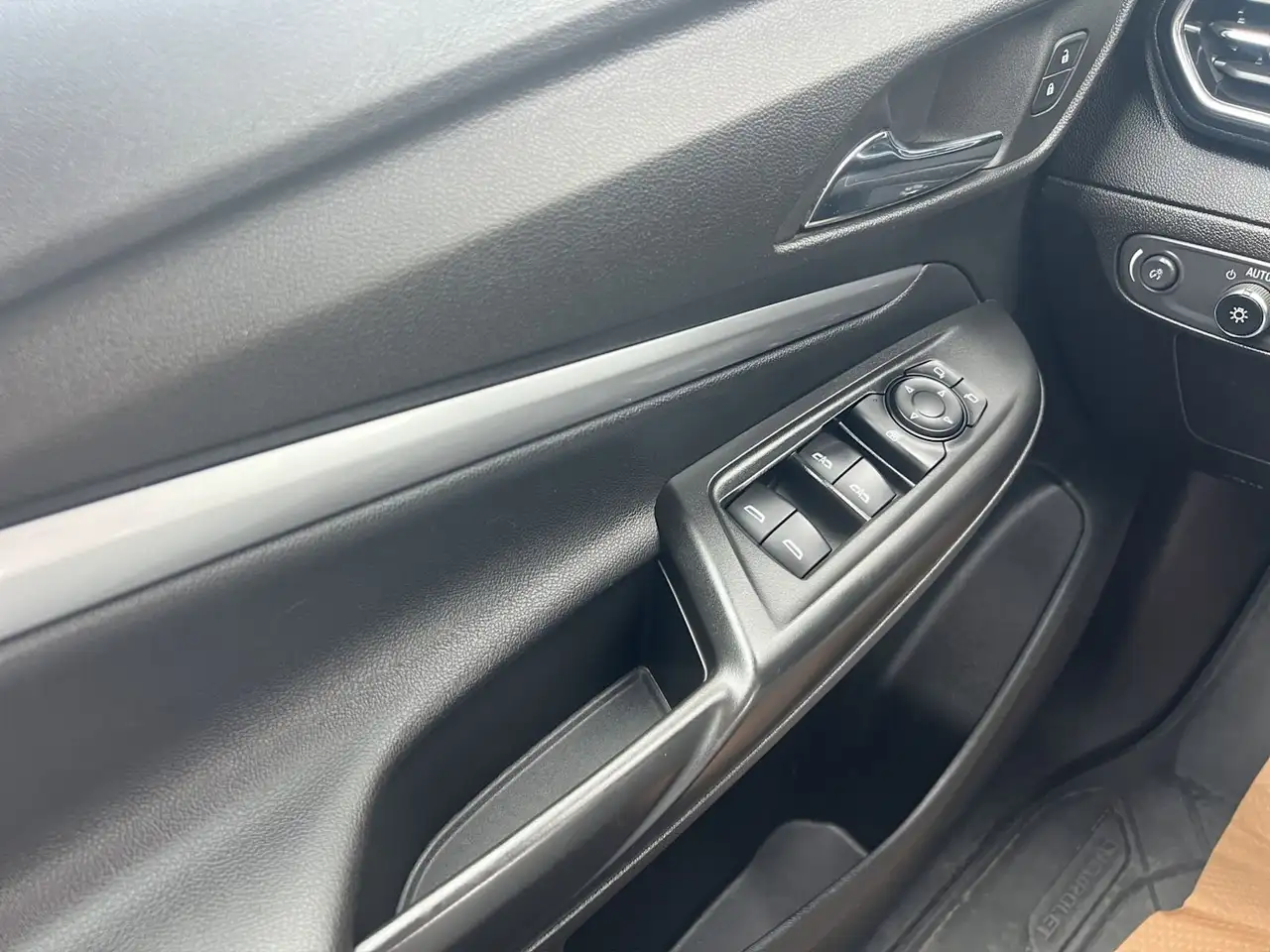 Chevrolet Bolt fotografie Chevrolet Bolt