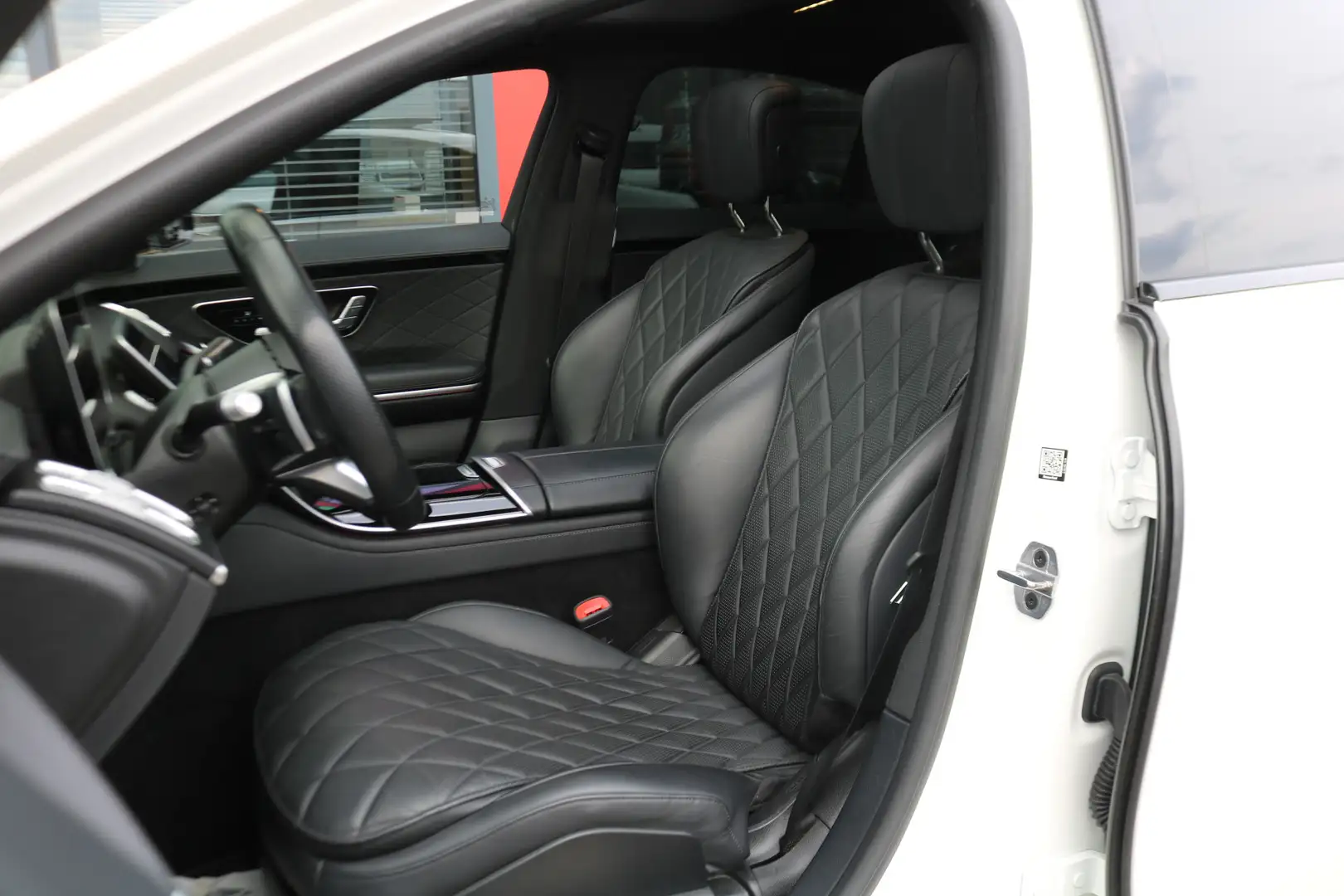 Mercedes-Benz S 580 e 4MATIC AMG Line Blanc - 2