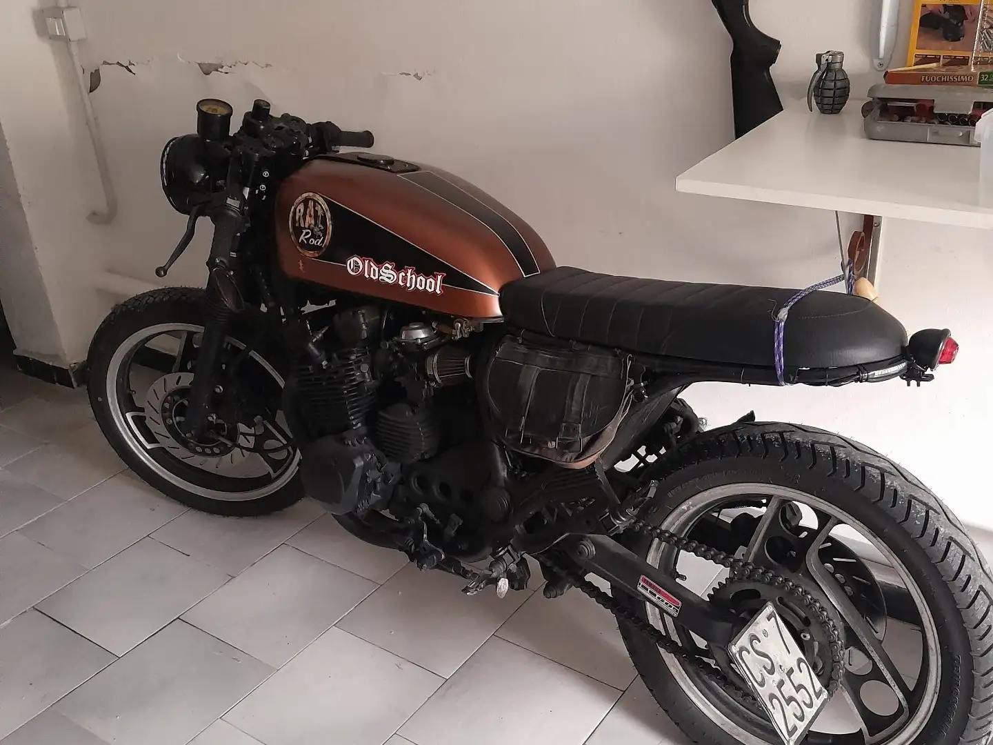 Yamaha XJ 600 Bronzo - 2