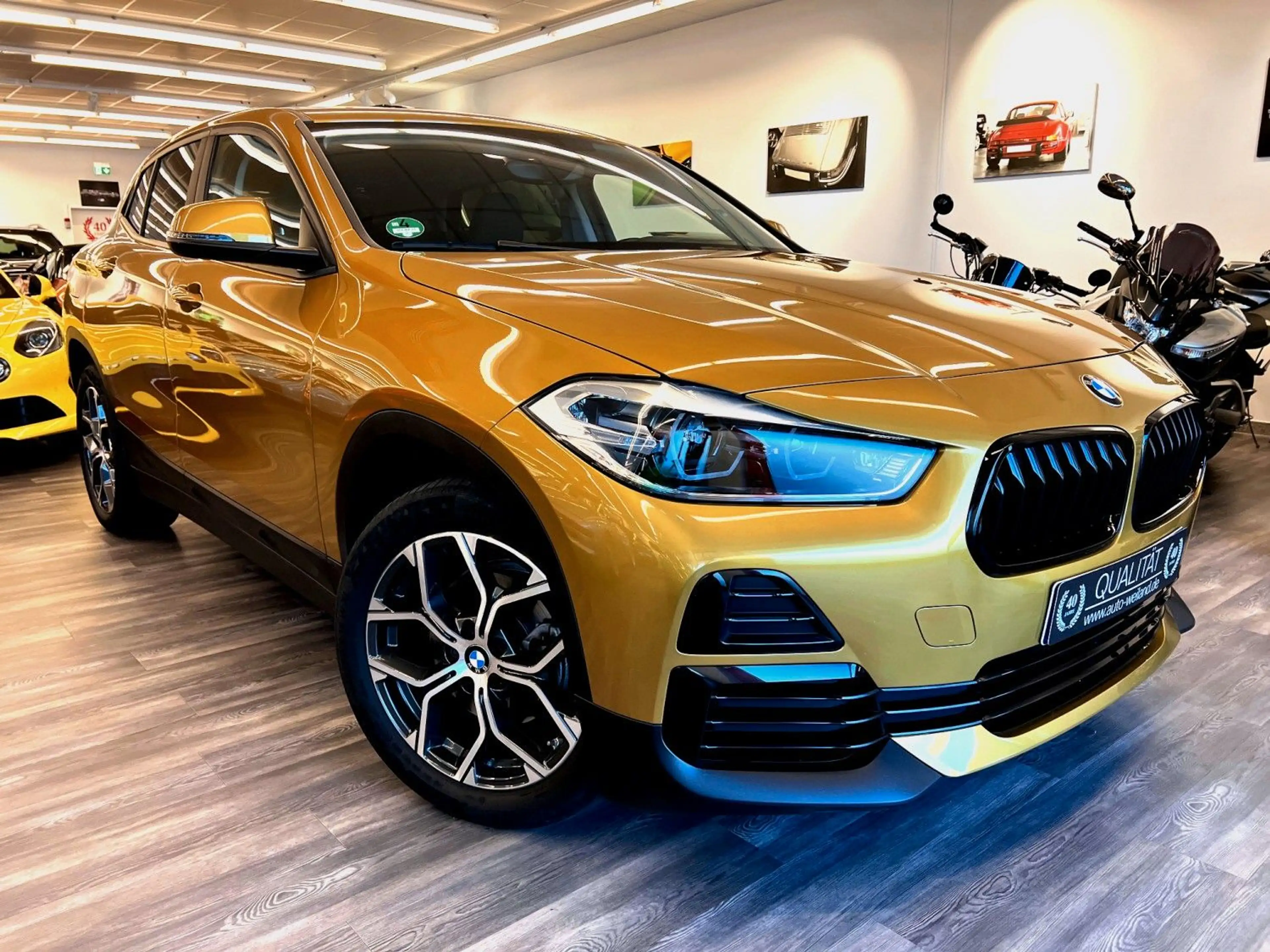 BMW X2 SDrive 18D Advantage Paket Autom Navi 18Zoll — photo 8