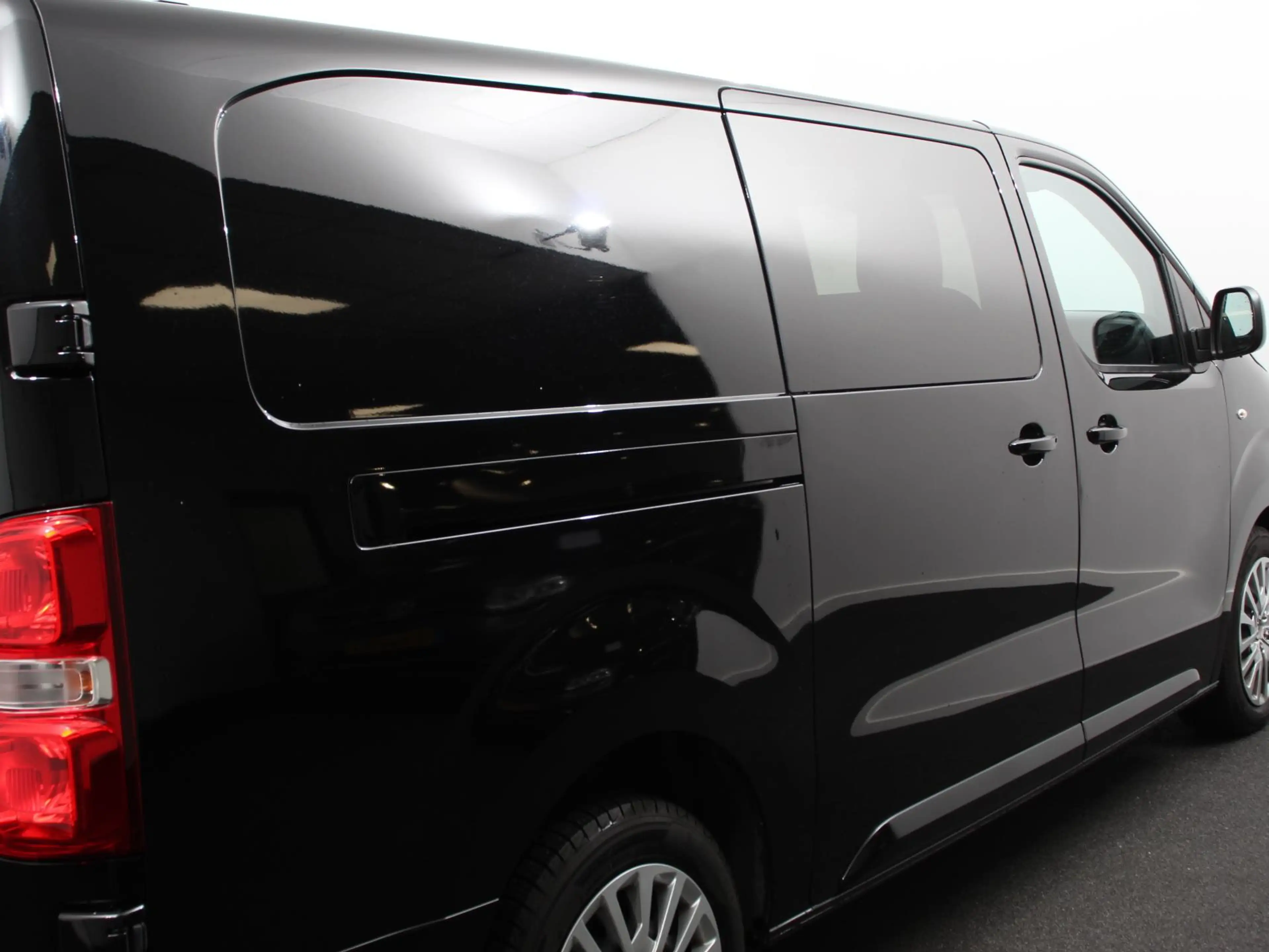 Peugeot Expert 2.0 180PK Long Premium Dubbele Cabine Automaat Nav — photo 25