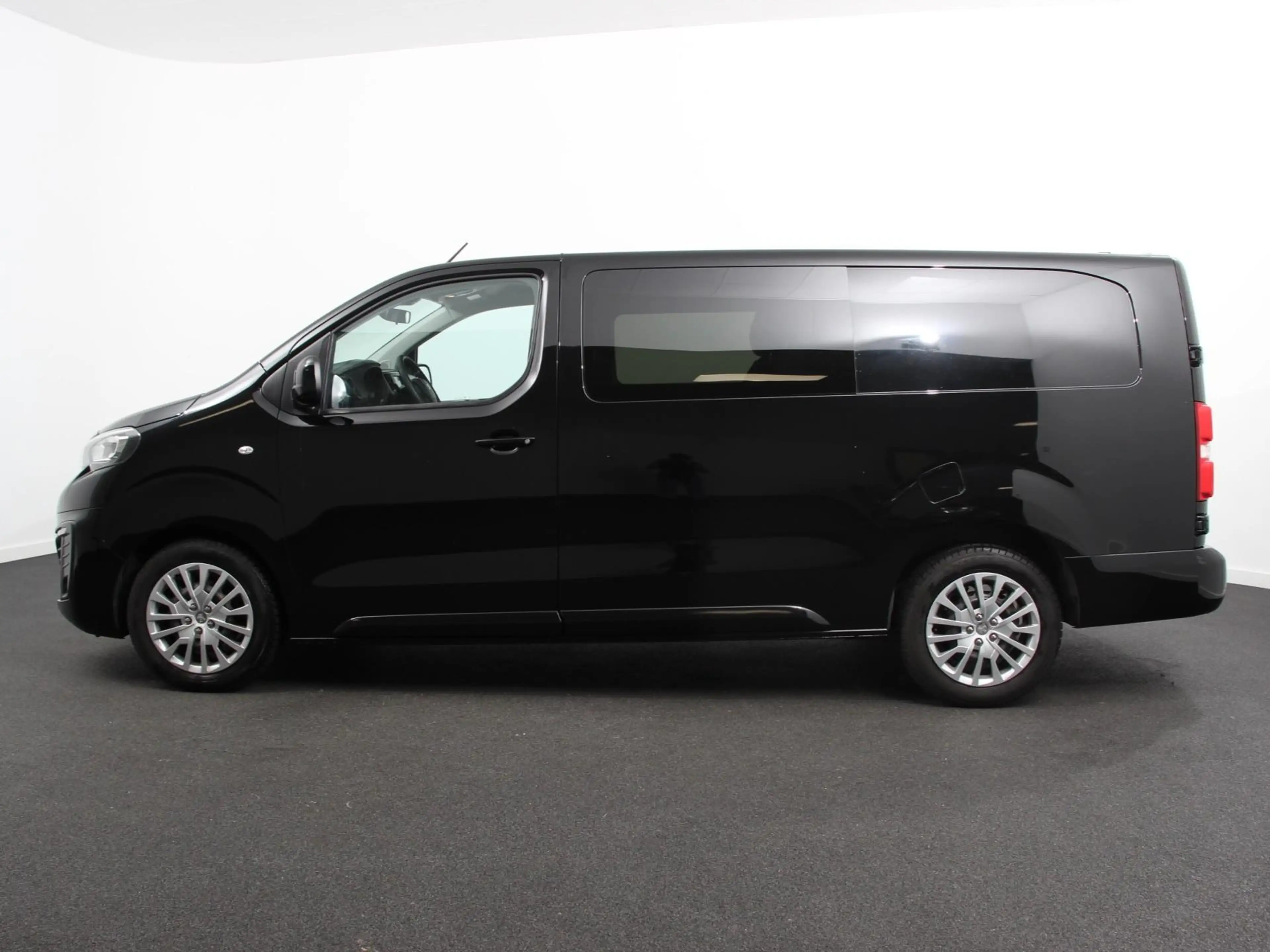 Peugeot Expert 2.0 180PK Long Premium Dubbele Cabine Automaat Nav — photo 8