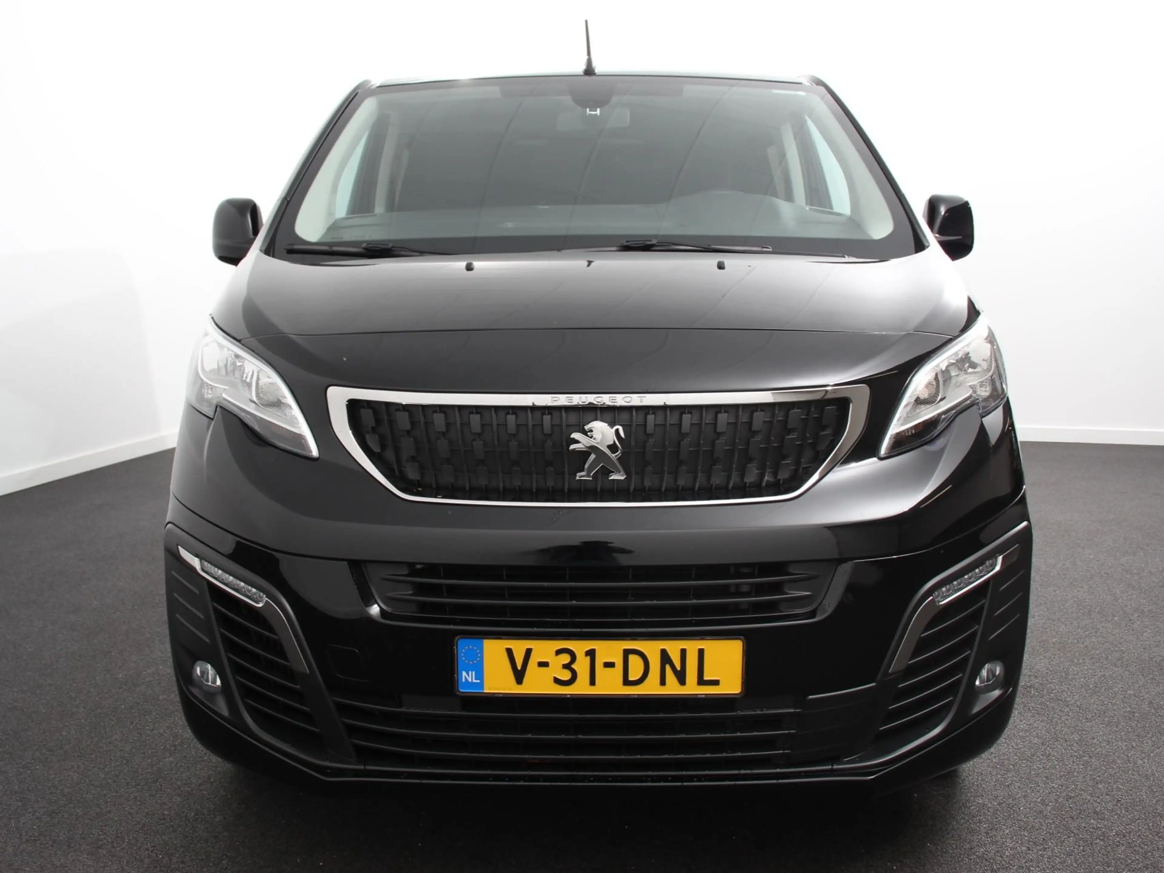 Peugeot Expert 2.0 180PK Long Premium Dubbele Cabine Automaat Nav — photo 5